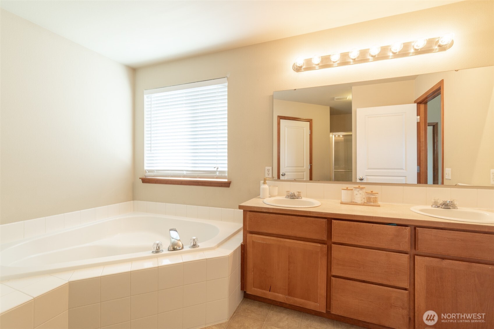 17804 15th Avenue Property Photo 30