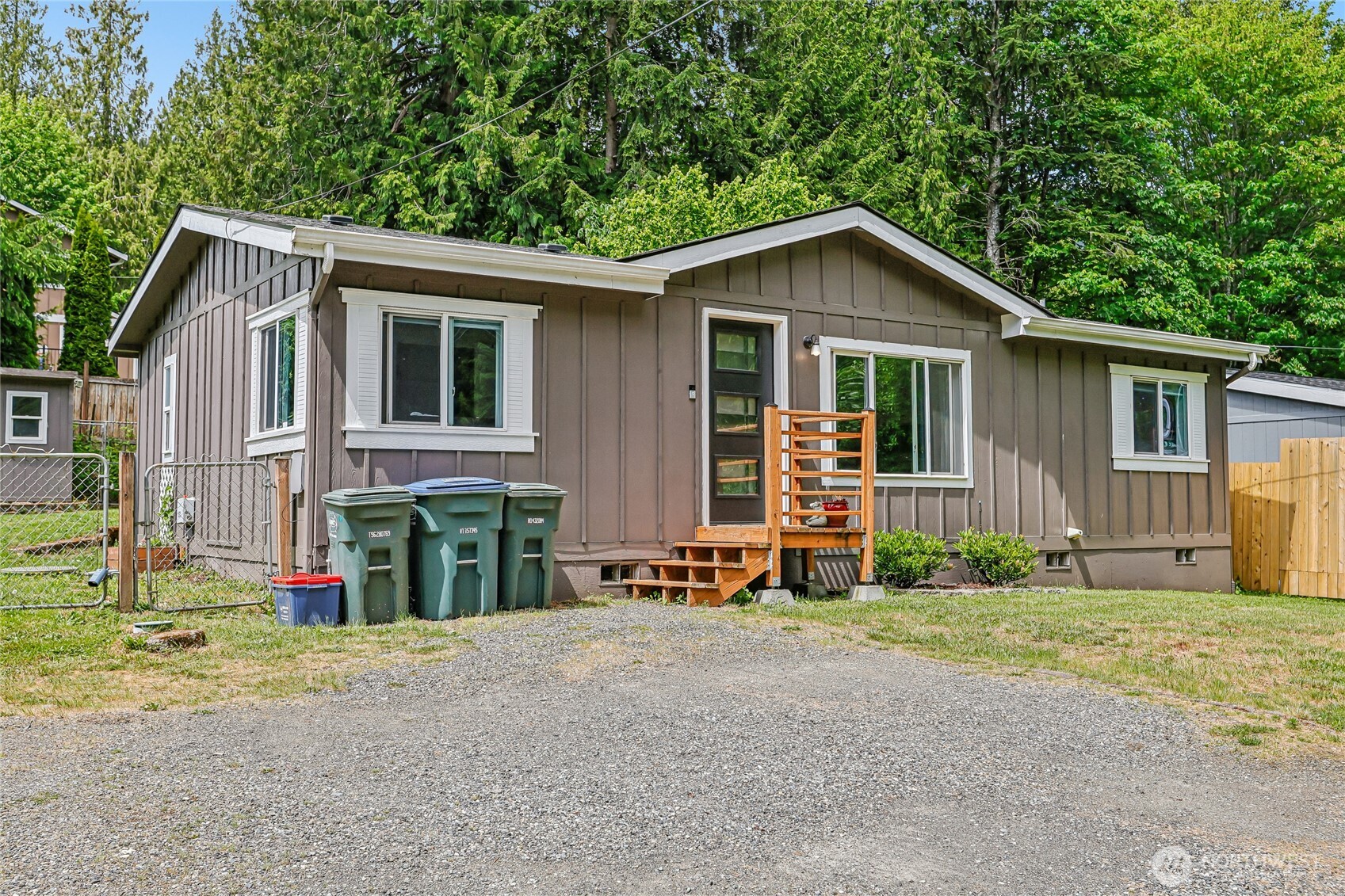 463 Cain Lake Rd Property Photo 35