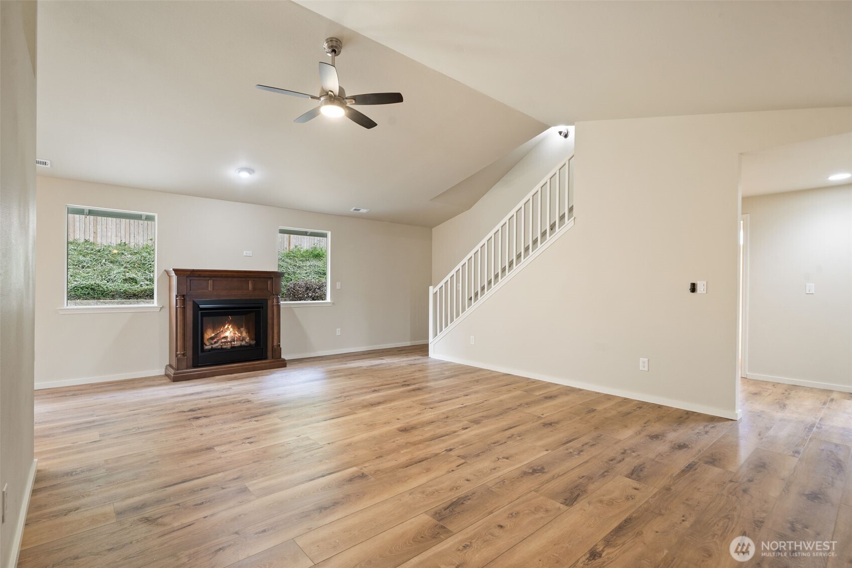 101 Vista View Court Property Photo 6