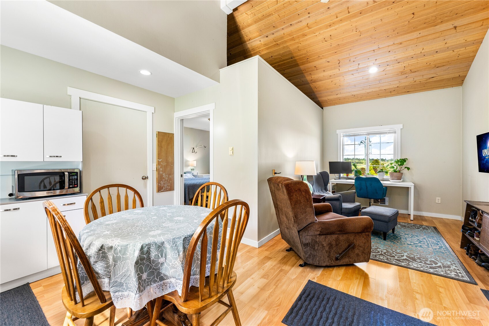 50 Ranchos Road Property Photo 30