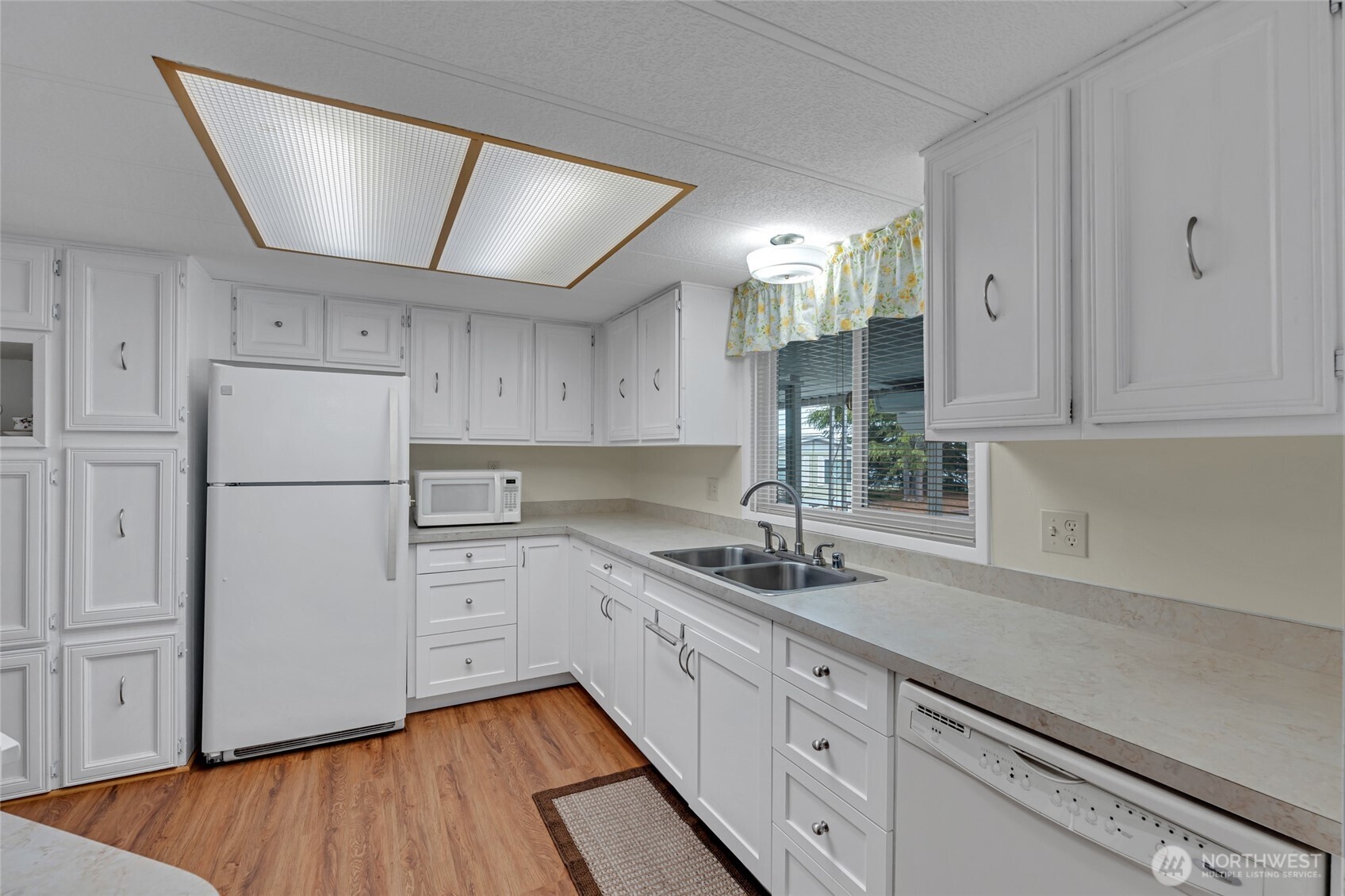 47 Juniper Mobile Estates Property Photo 12