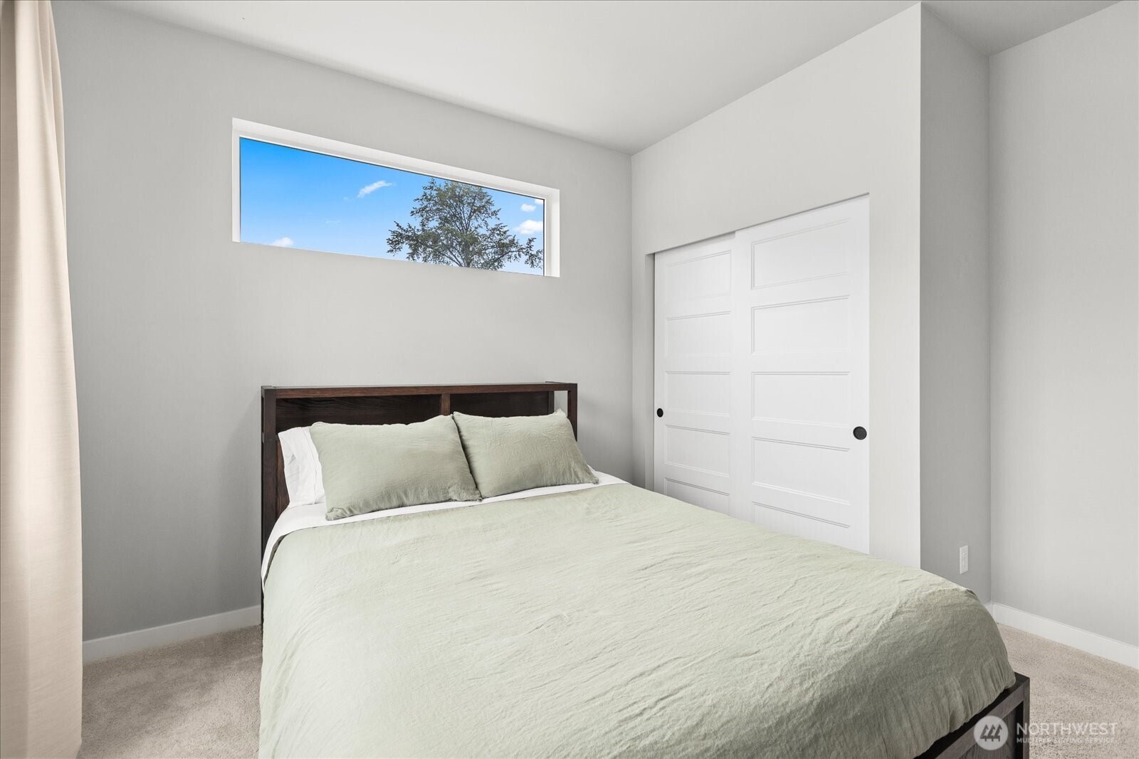 8735 69th Street Property Photo 16