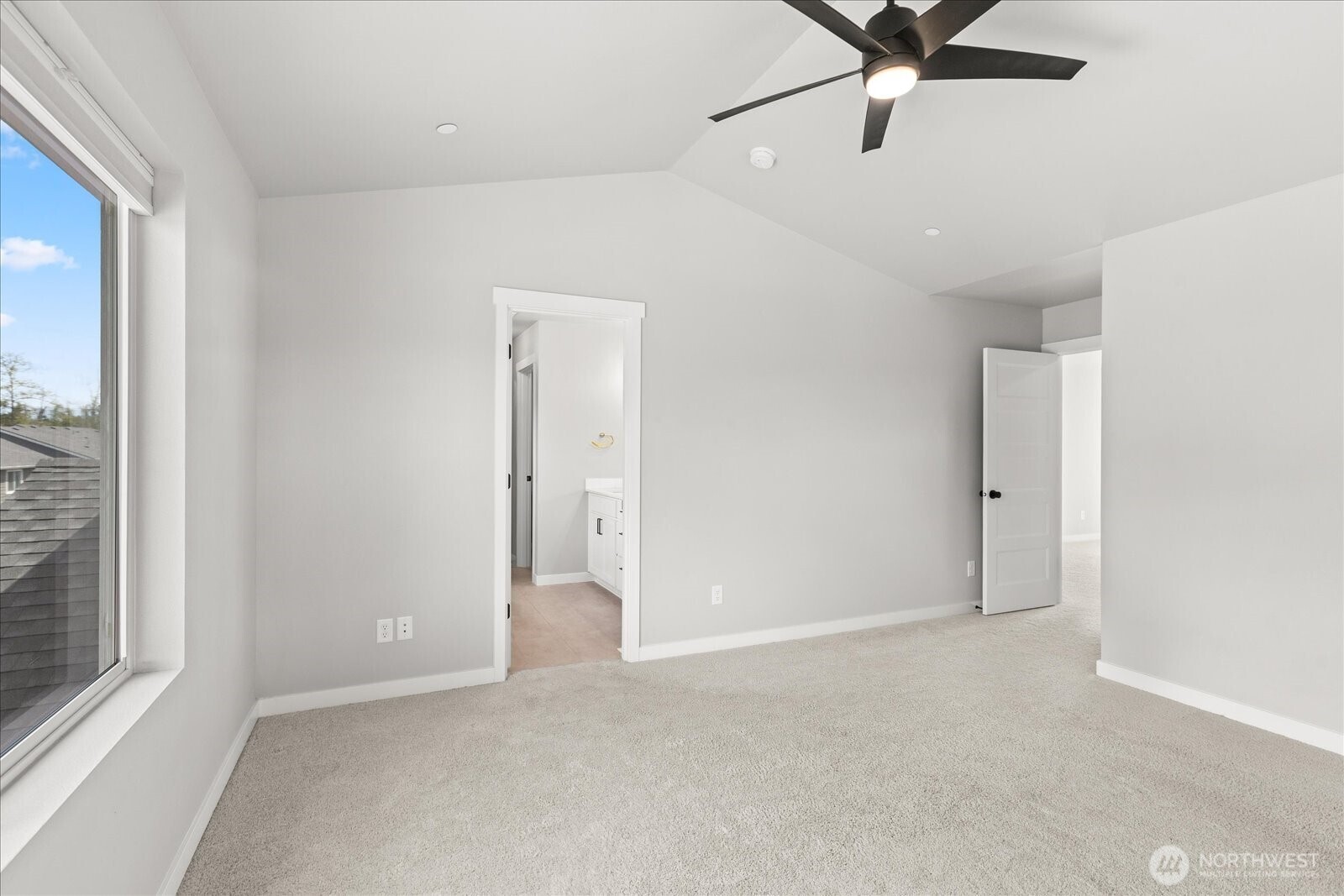 8735 69th Street Property Photo 20