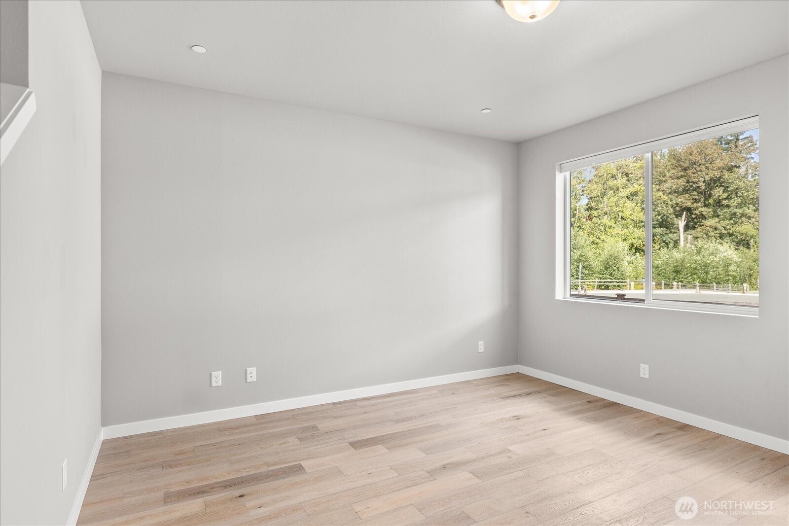 8735 69th Street Property Photo 33