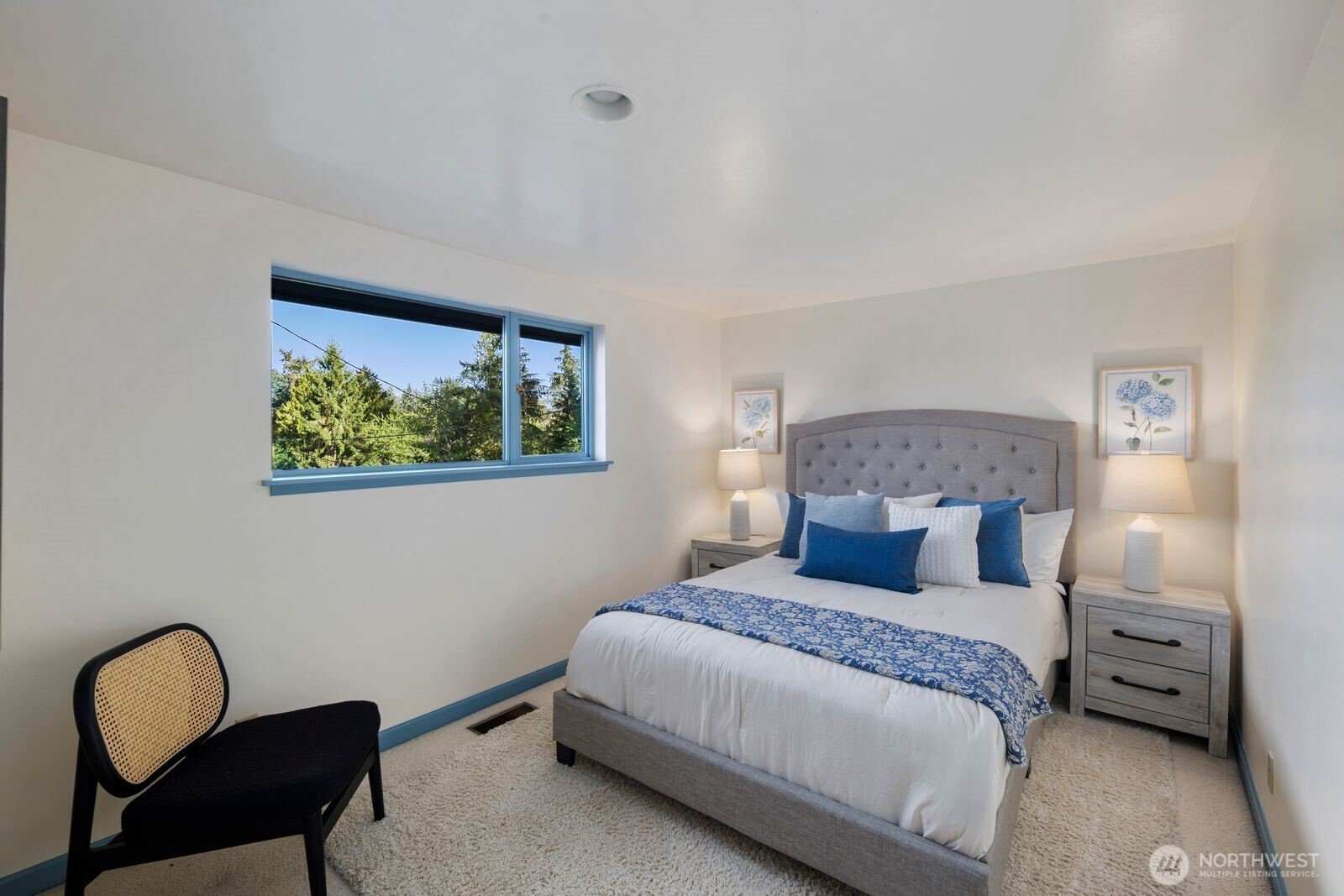 8433 221st Place Property Photo 10