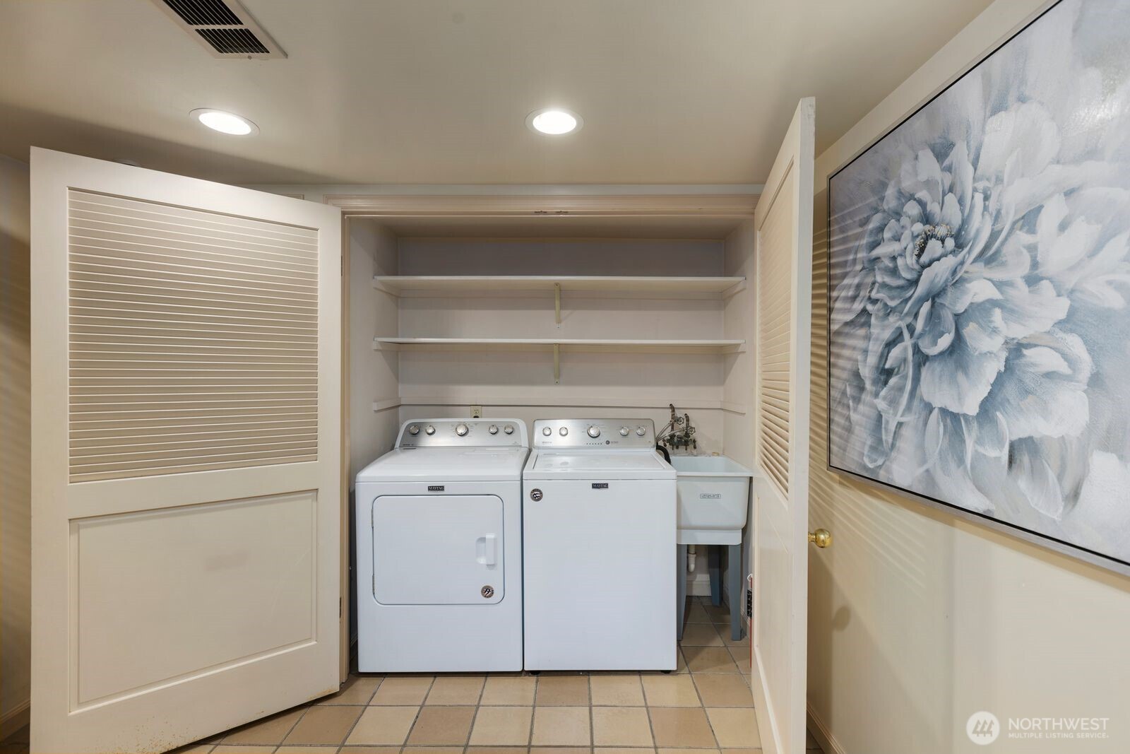 8433 221st Place Property Photo 23