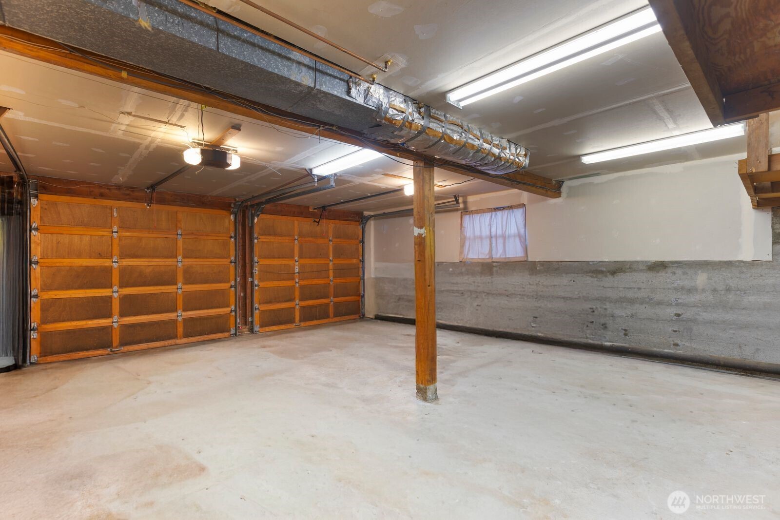 8433 221st Place Property Photo 24