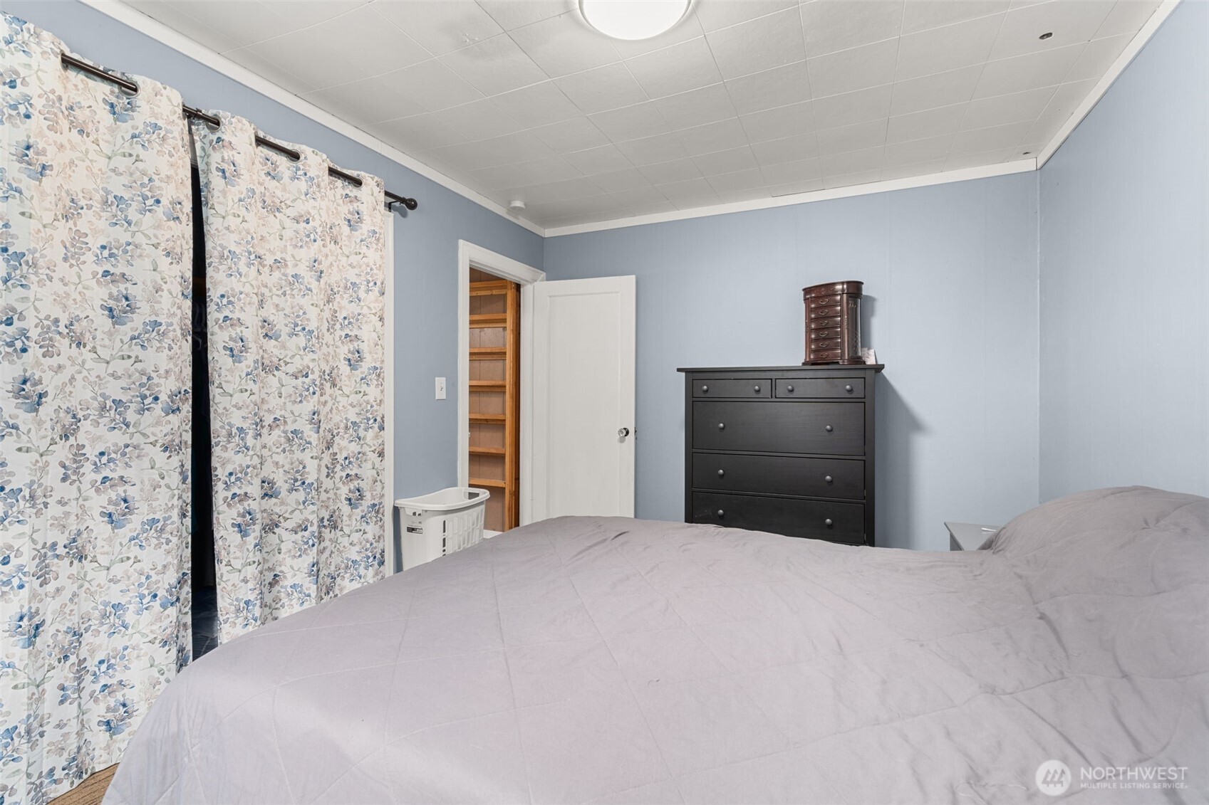 702 King Road Property Photo 10