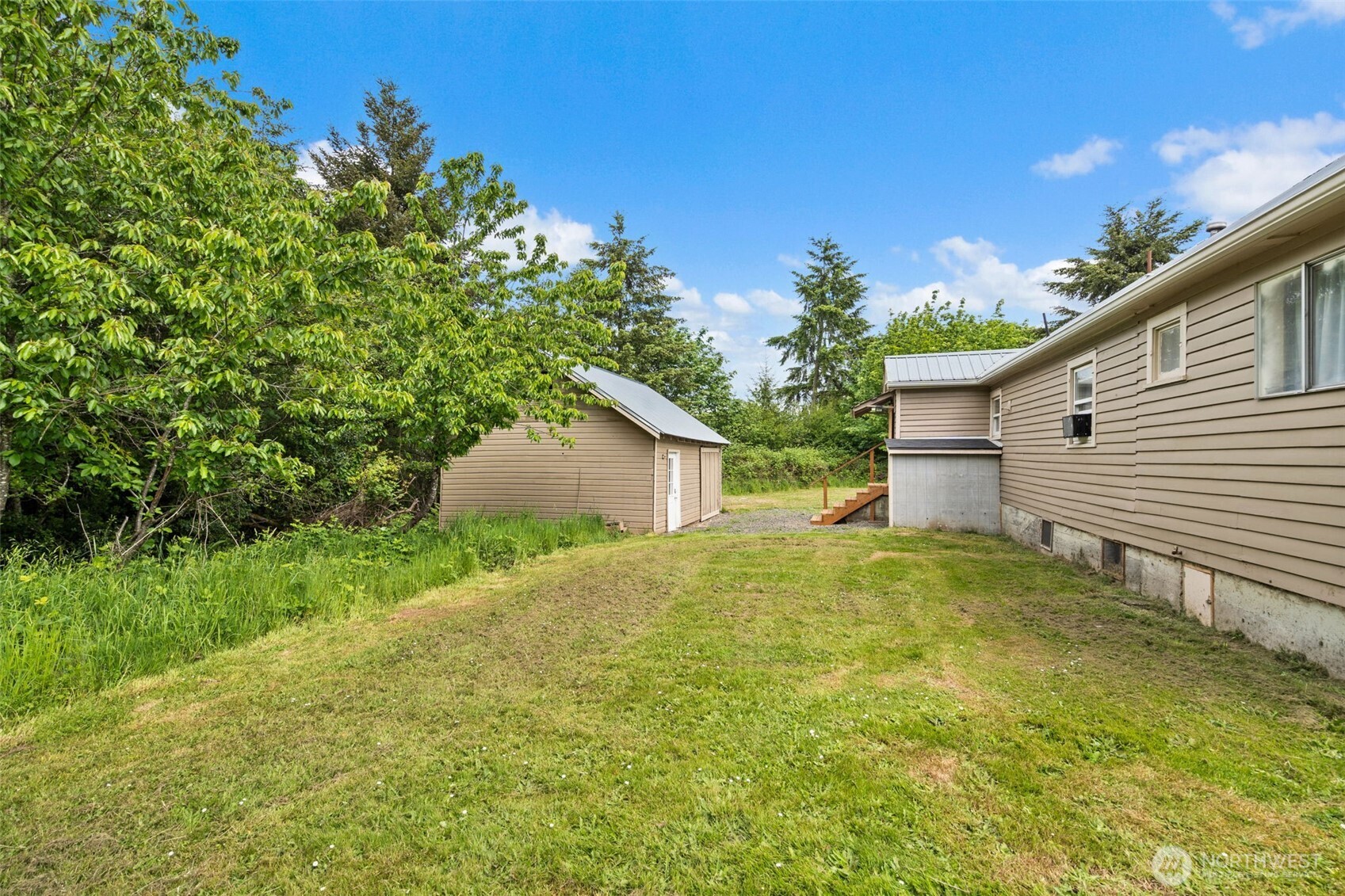 702 King Road Property Photo 19