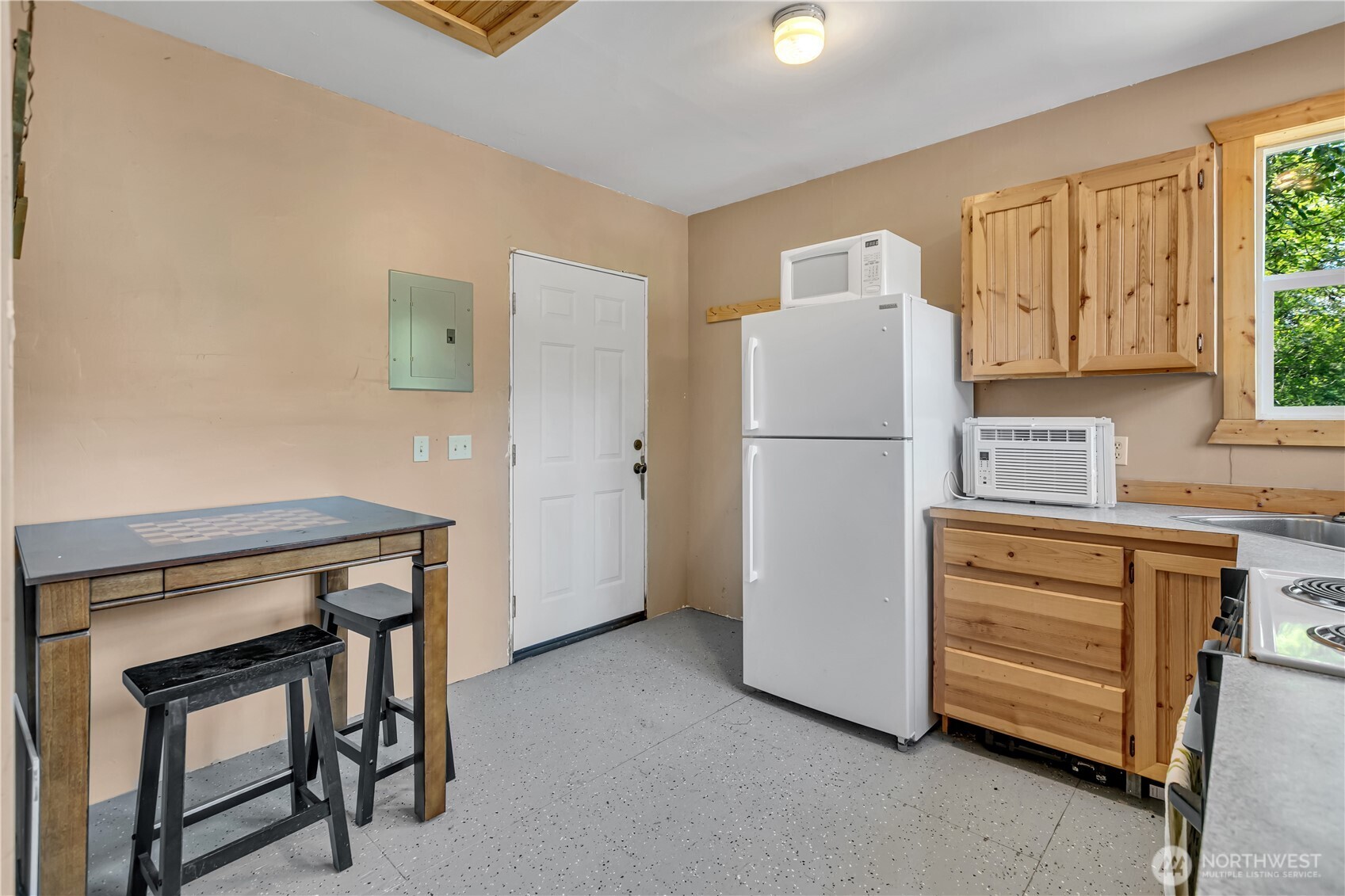 39420 Ski Park Road Property Photo 4
