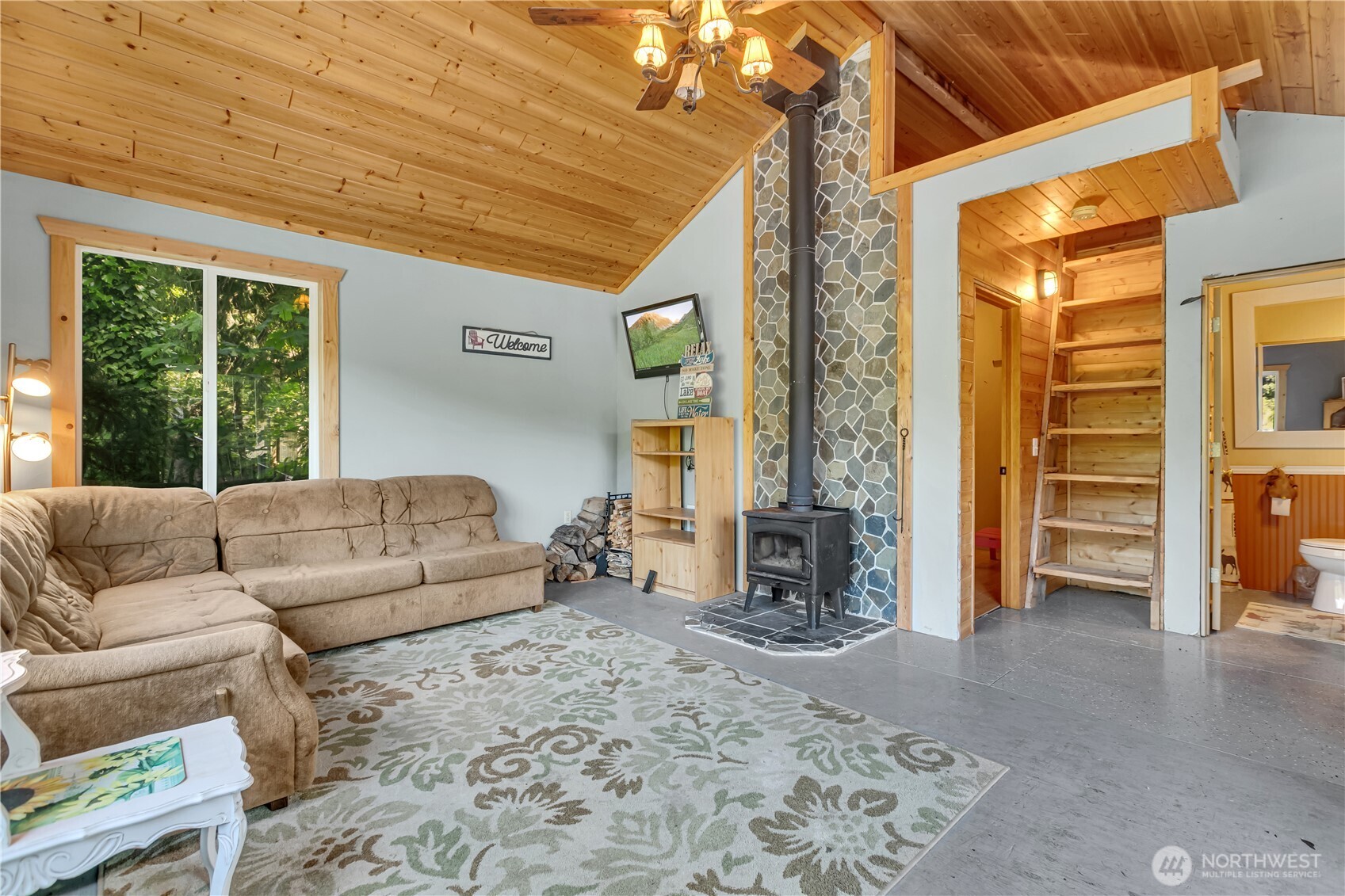 39420 Ski Park Road Property Photo 6