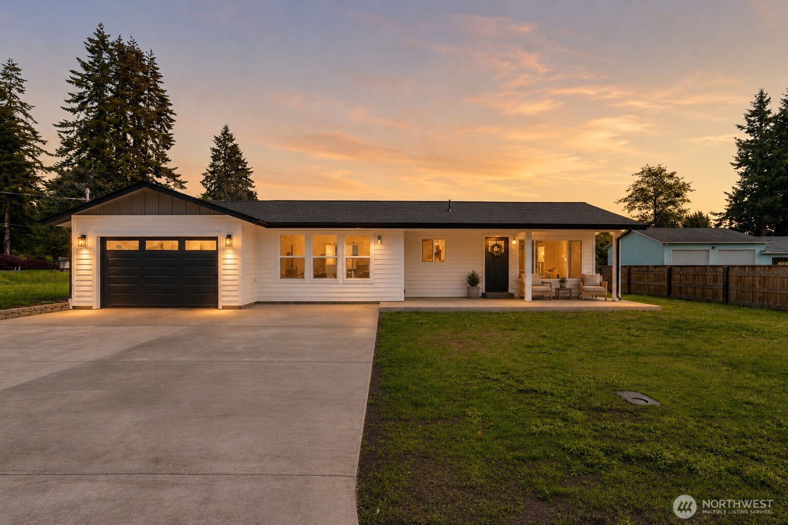 1112 Brook Drive Property Photo 1