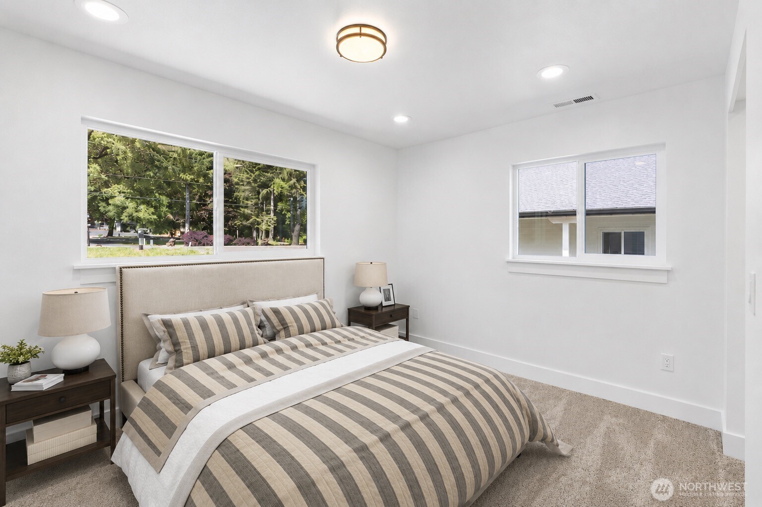 1112 Brook Drive Property Photo 12