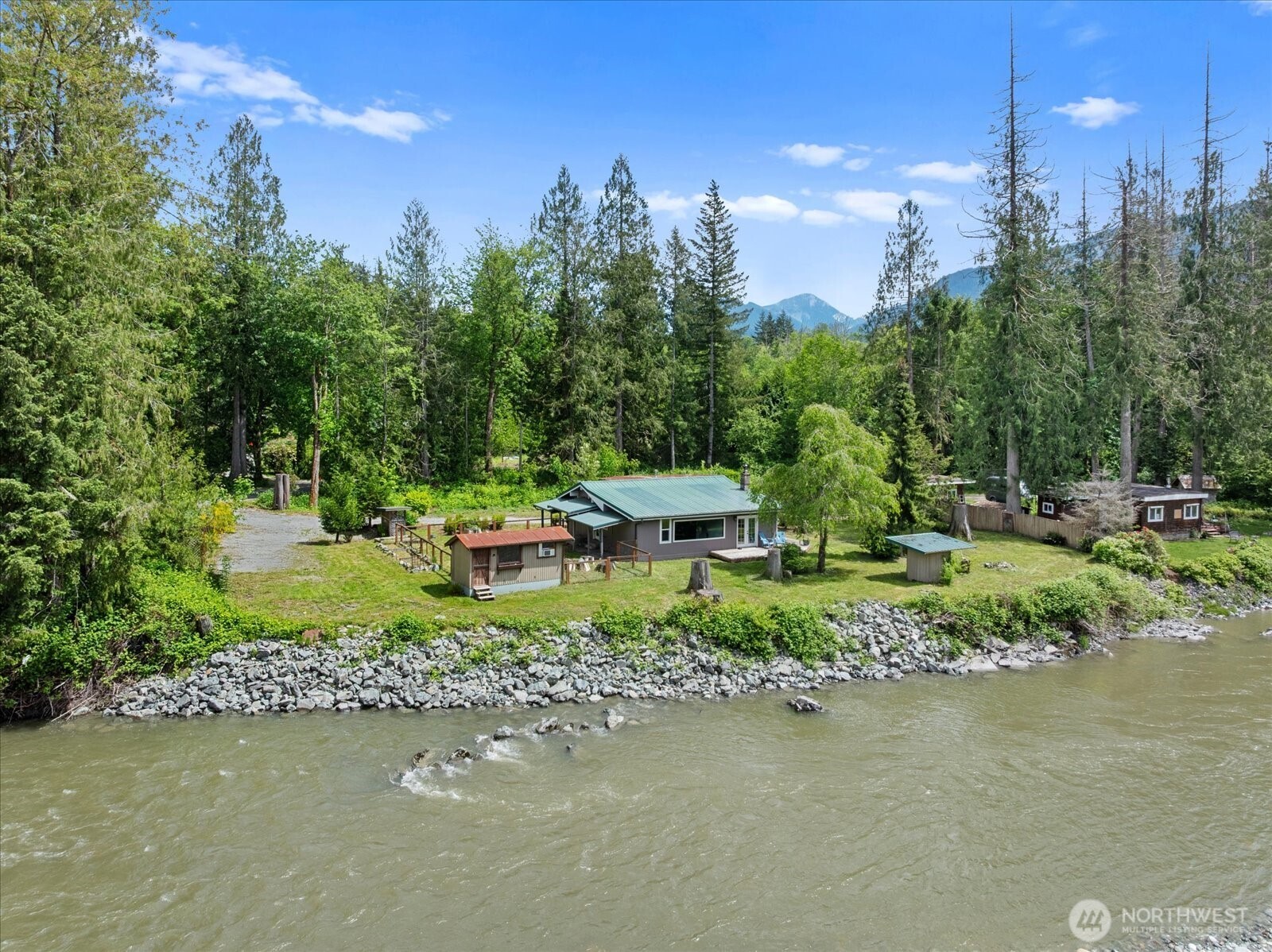 30722 223rd Avenue Property Photo 3