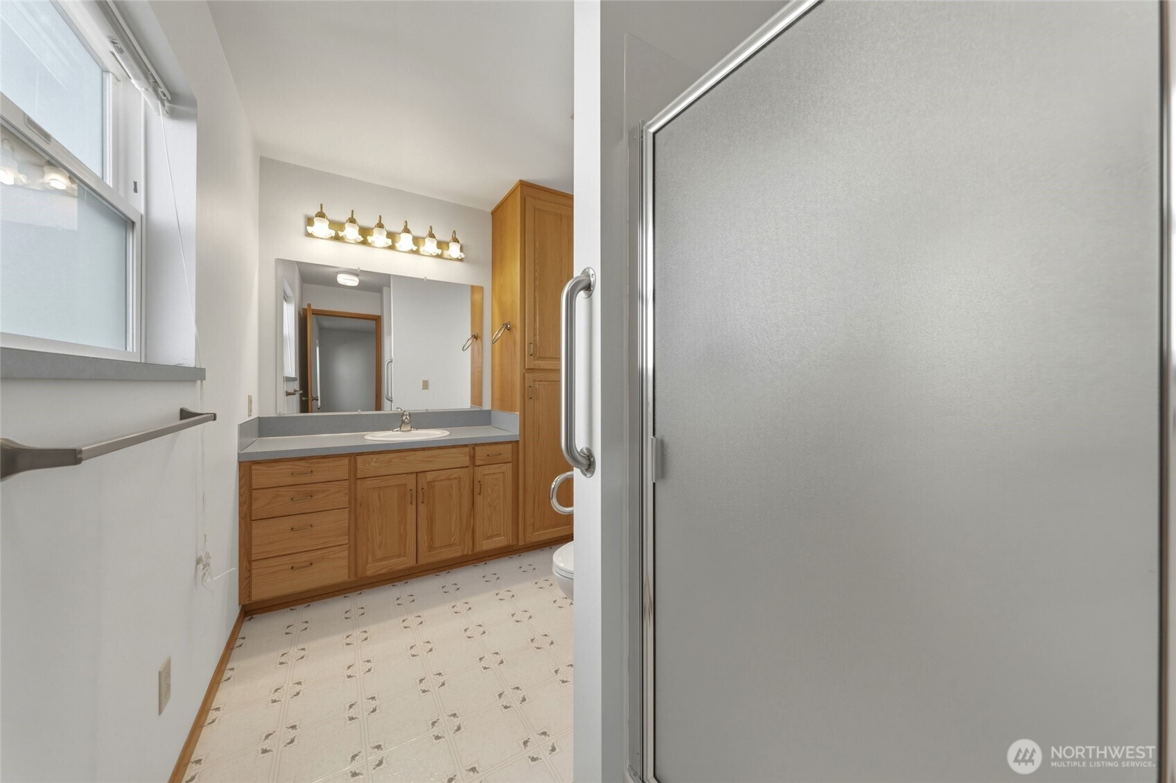 22 Parkwood Circle Property Photo 16