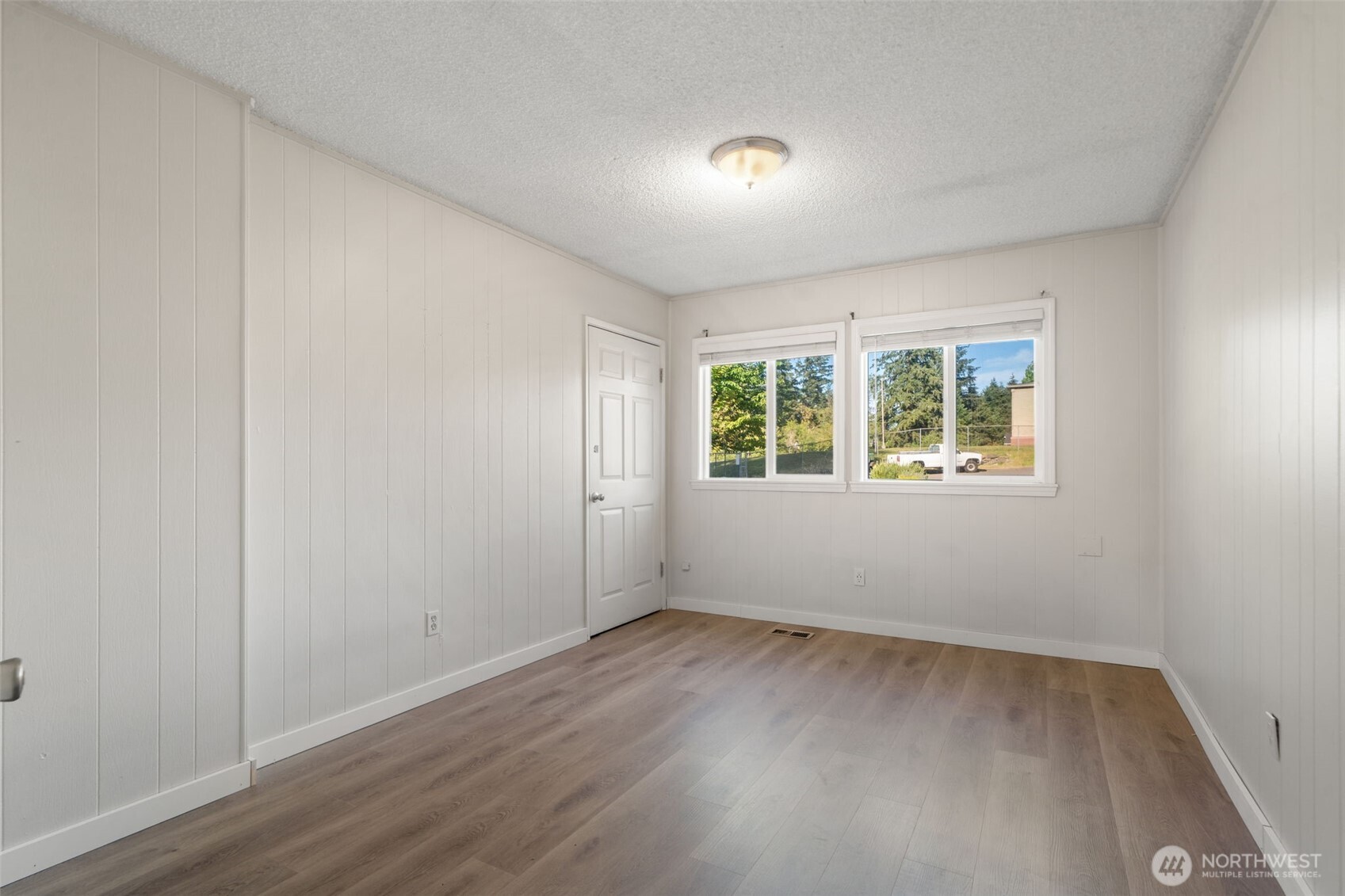 4202 79th Avenue Property Photo 13