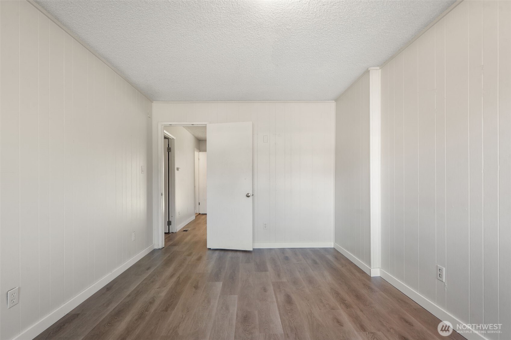4202 79th Avenue Property Photo 14