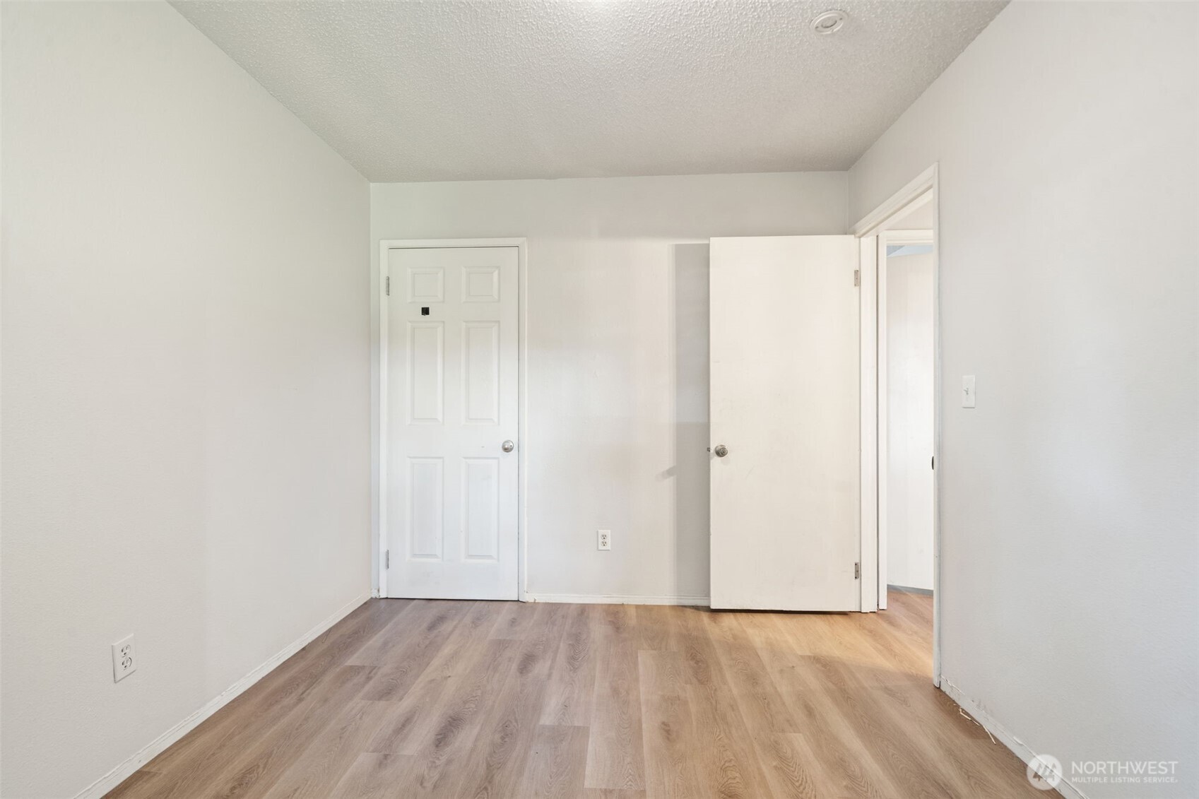 4202 79th Avenue Property Photo 23