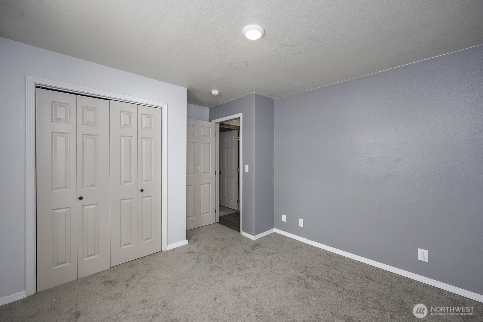 870 Nw C Street Property Photo 27