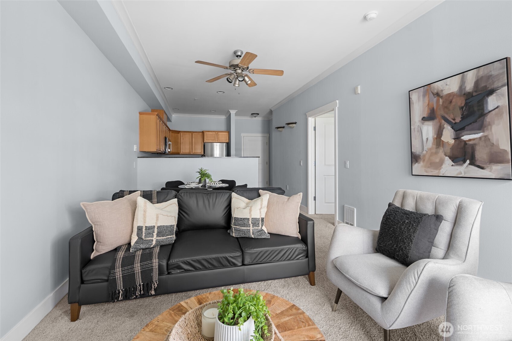 1015 Railroad Avenue 415 Property Photo 6