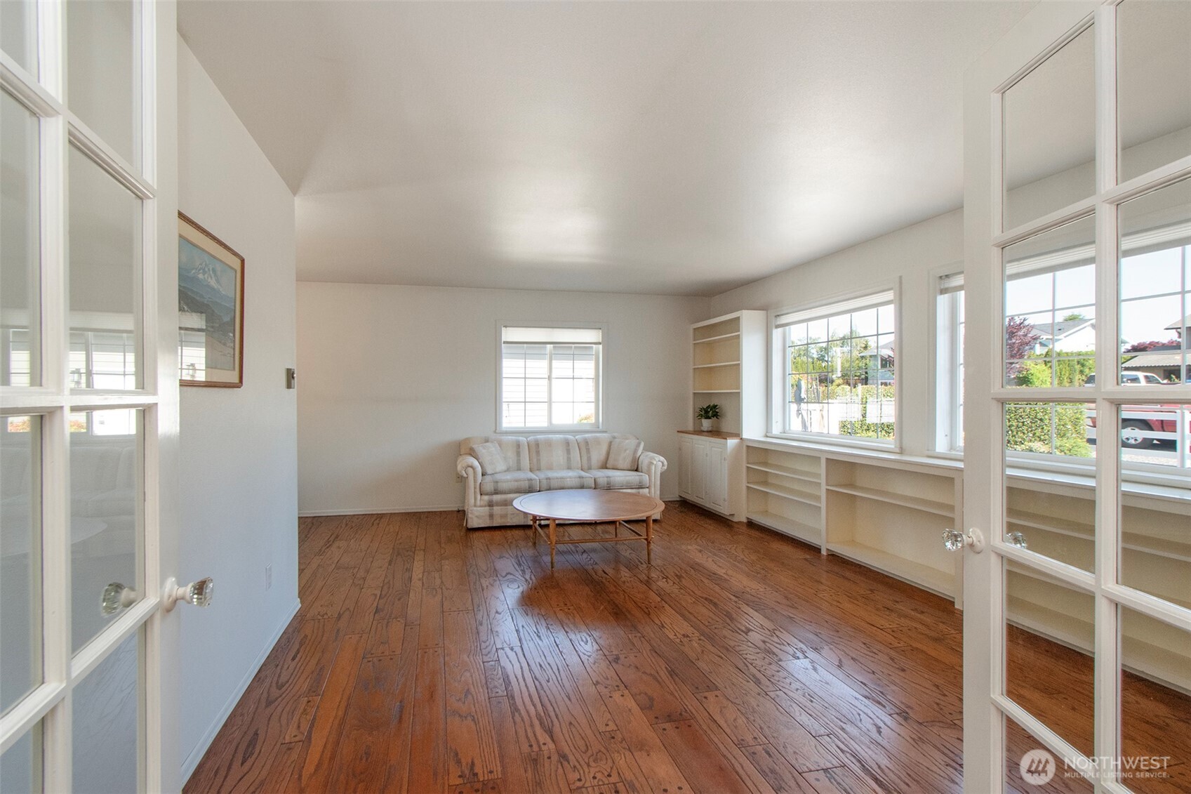 251 Meadowlark Lane Property Photo 7