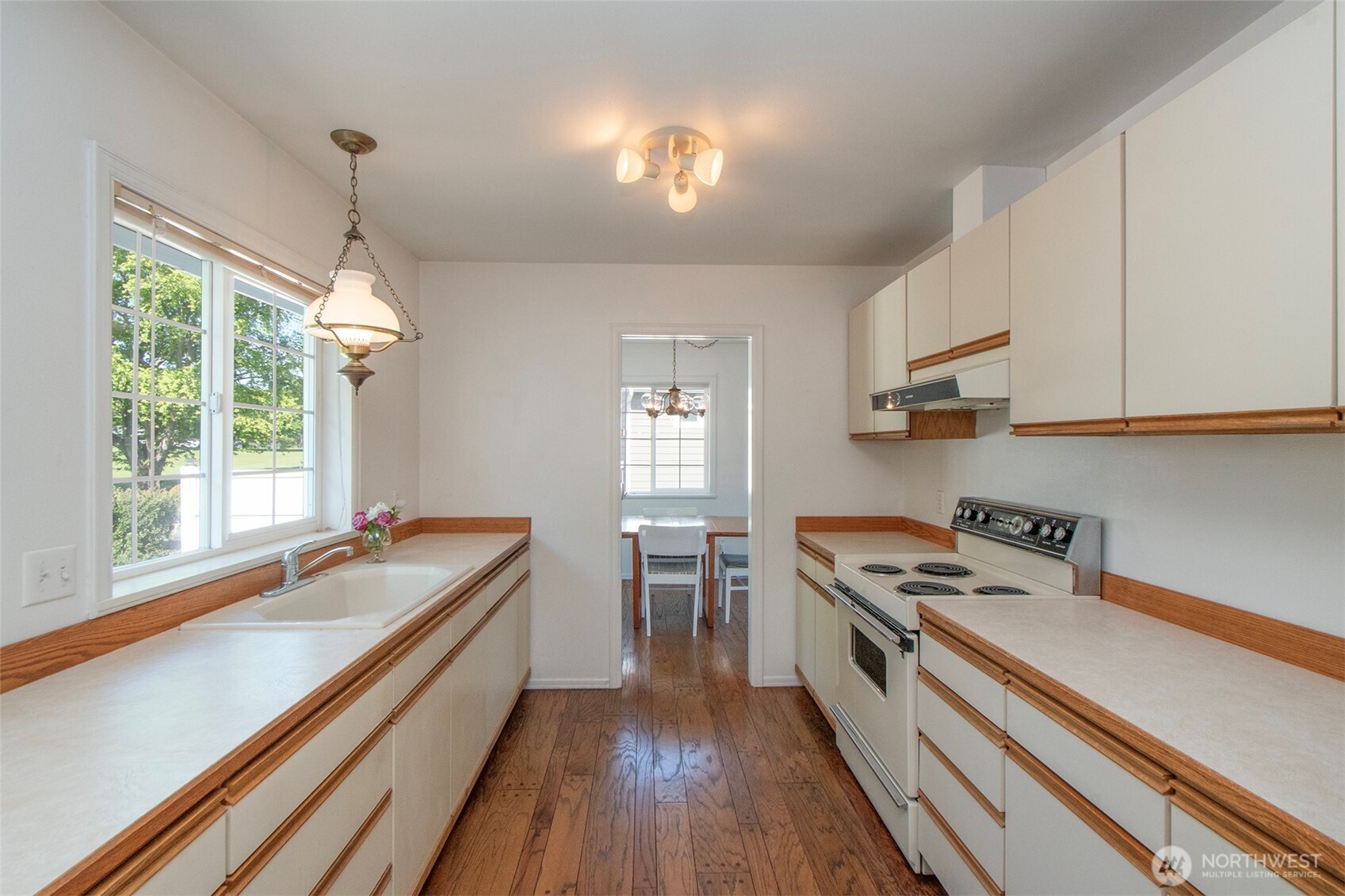 251 Meadowlark Lane Property Photo 13