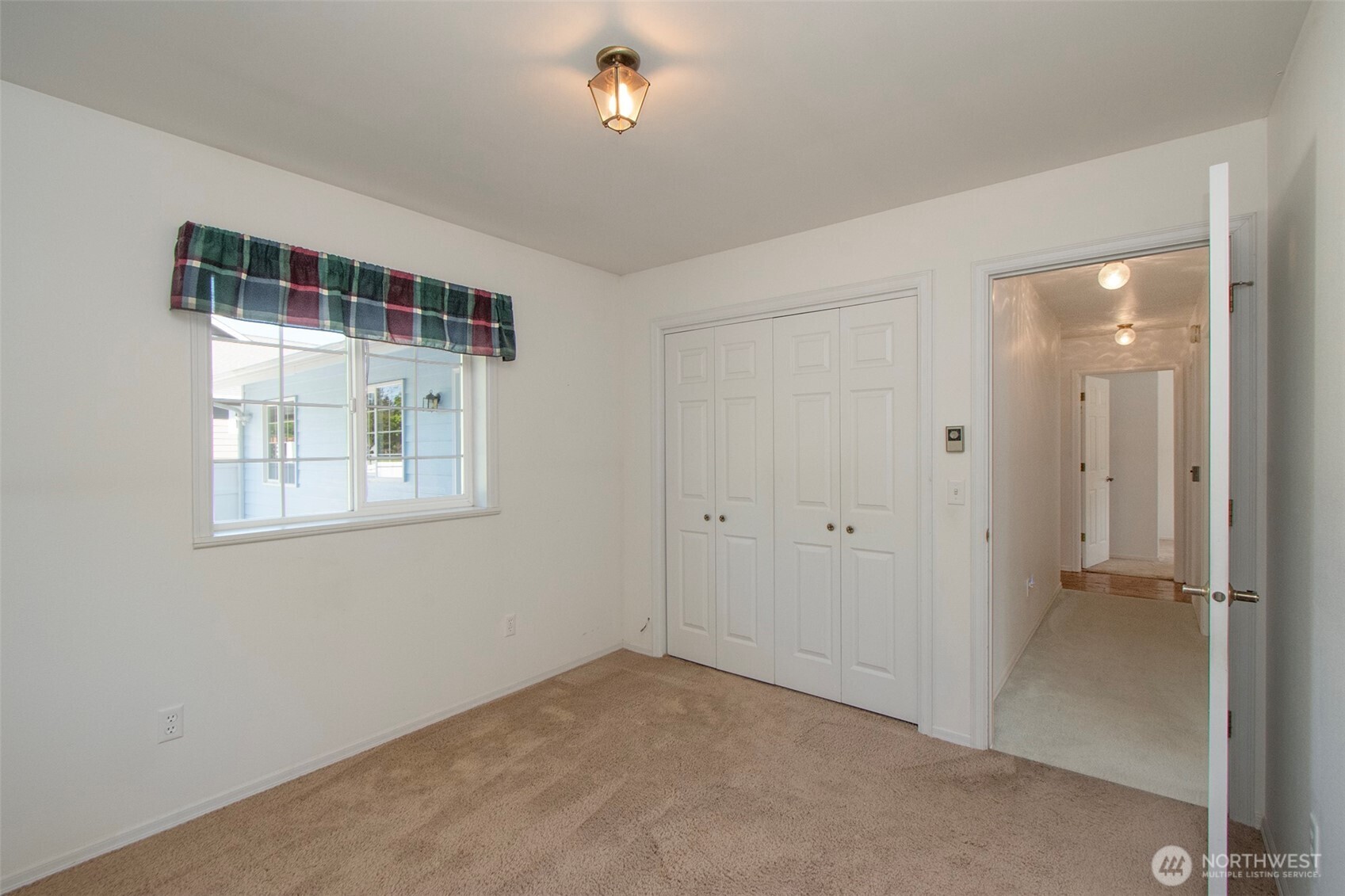 251 Meadowlark Lane Property Photo 23