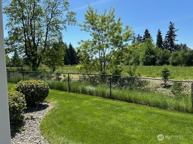 1526 135th Street Property Photo 18
