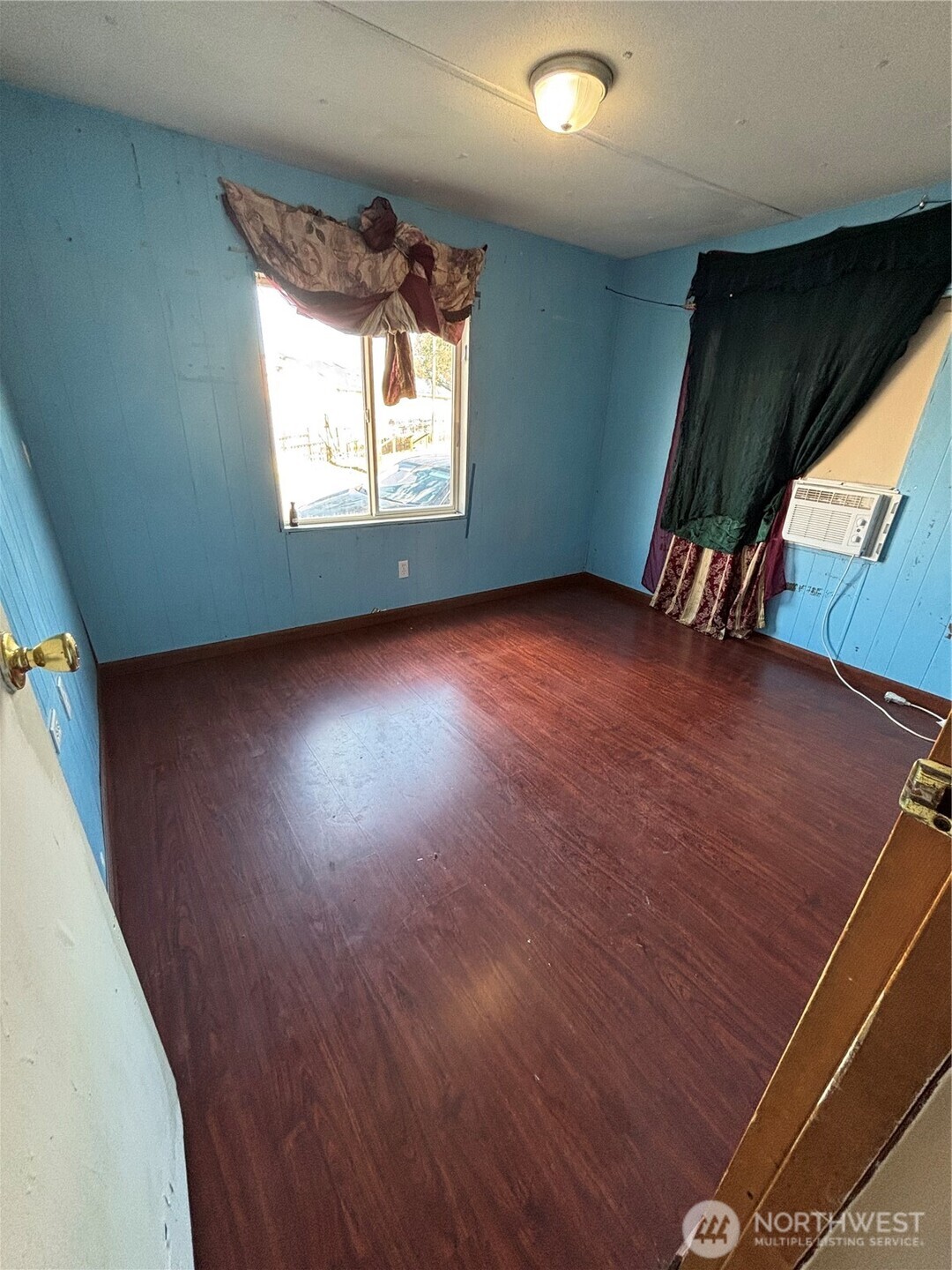 2022 W Broadway Avenue 1c Property Photo 13