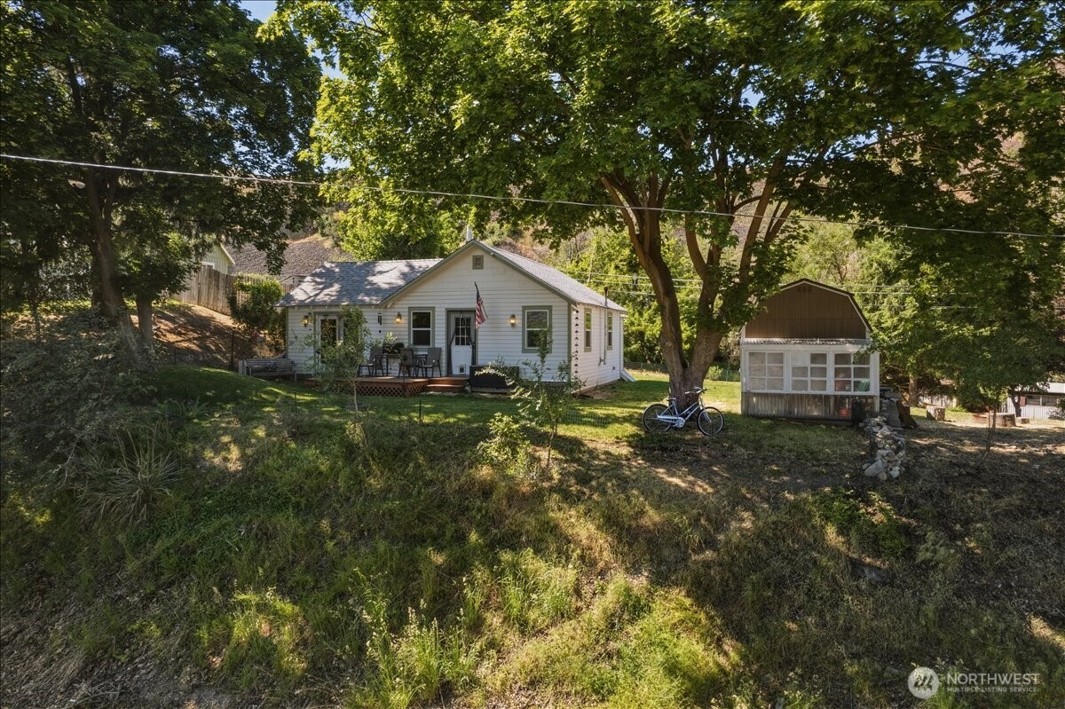 458 Partello Park Property Photo 1