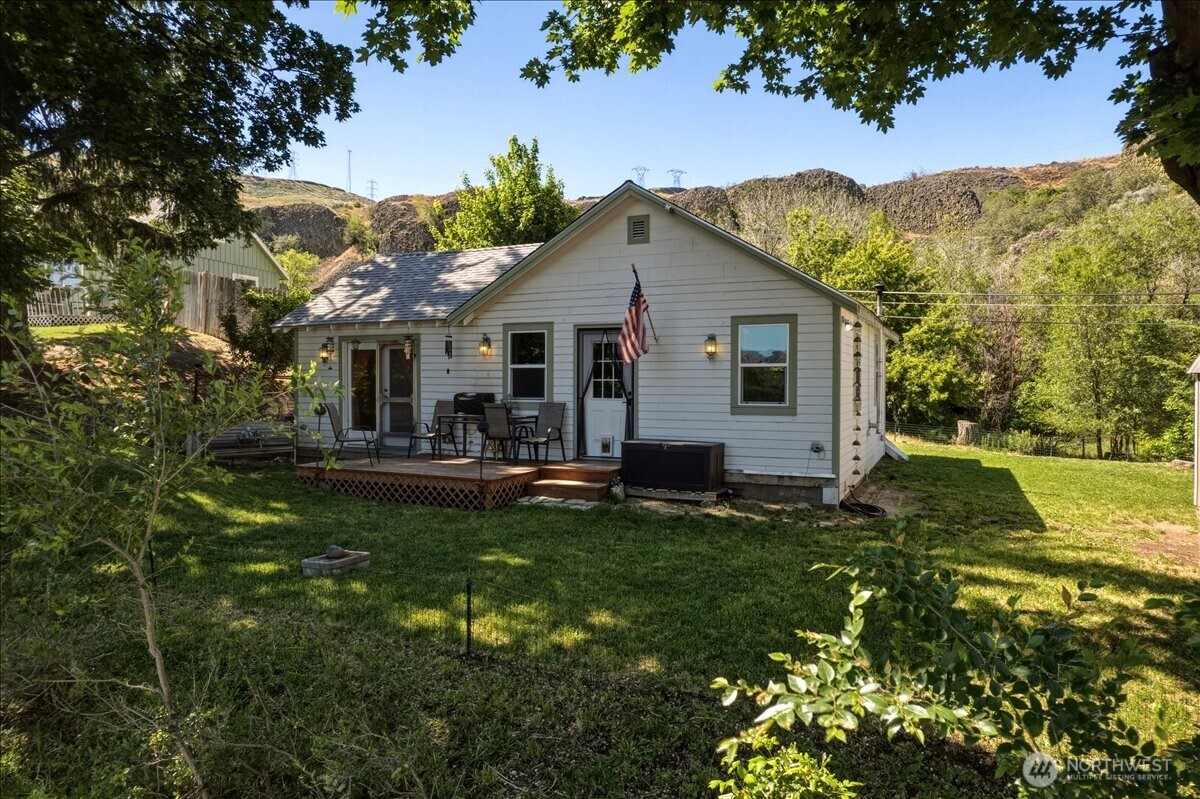 458 Partello Park Property Photo 4