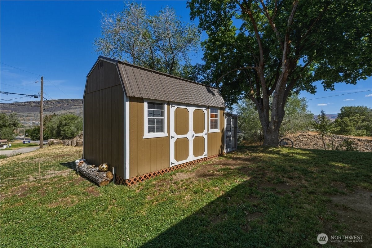 458 Partello Park Property Photo 31
