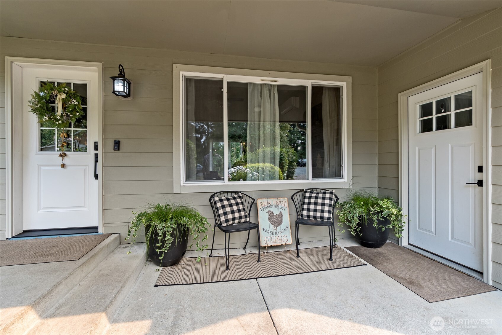 16115 243rd Street Property Photo 3