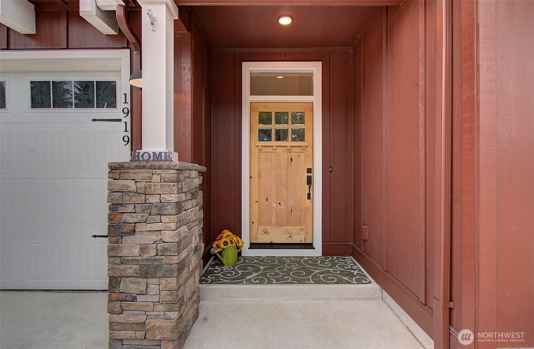 1919 Se 25th Way Property Photo 2