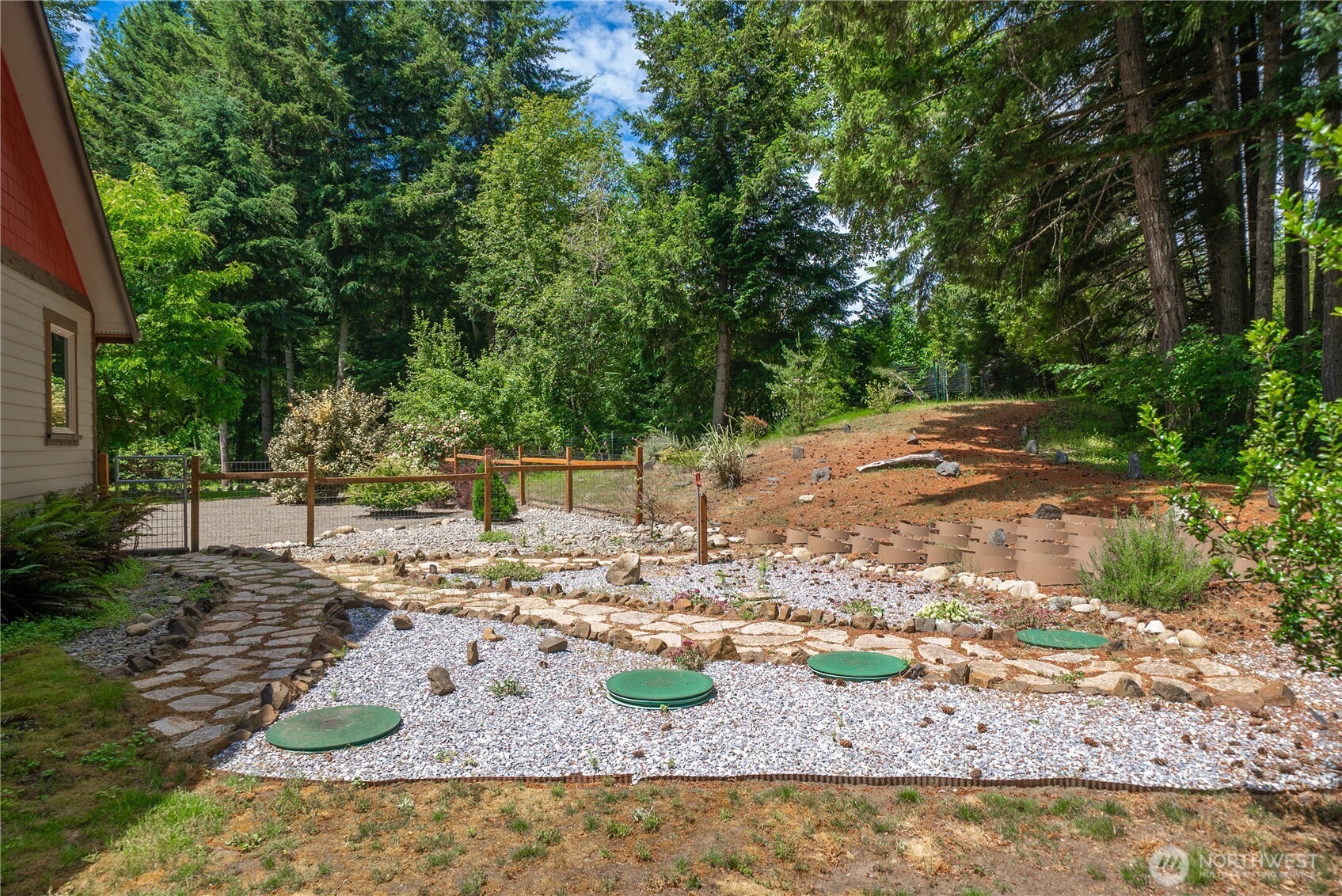 8401 Dawn Hill Drive Property Photo 36