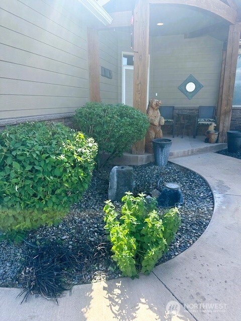 8170 Desert Sage Court Property Photo 4