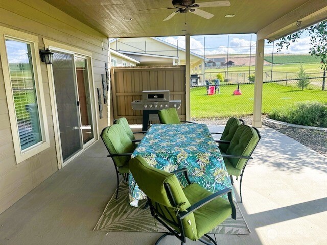 8170 Desert Sage Court Property Photo 27