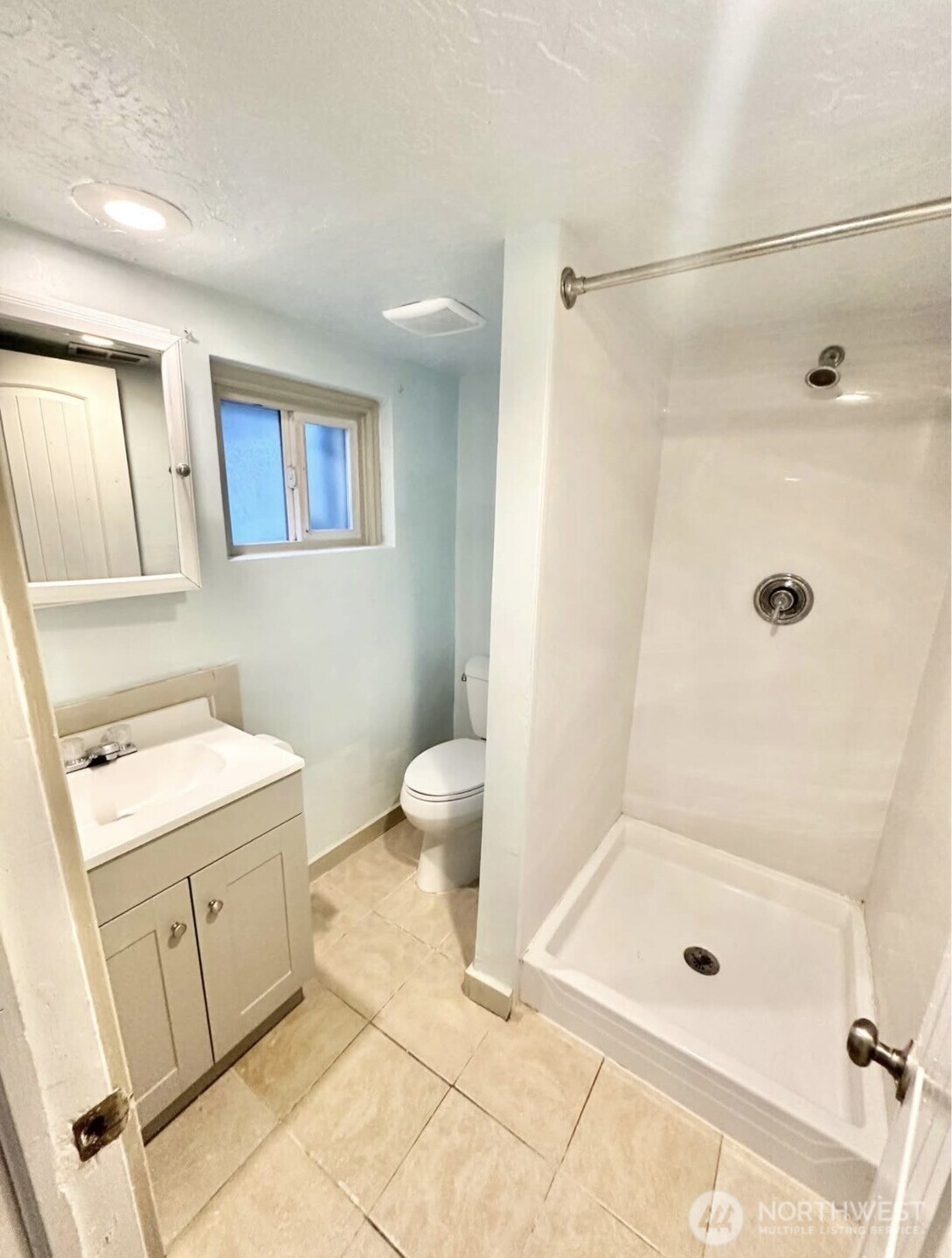 10033 Des Moines Memorial Drive Property Photo 21