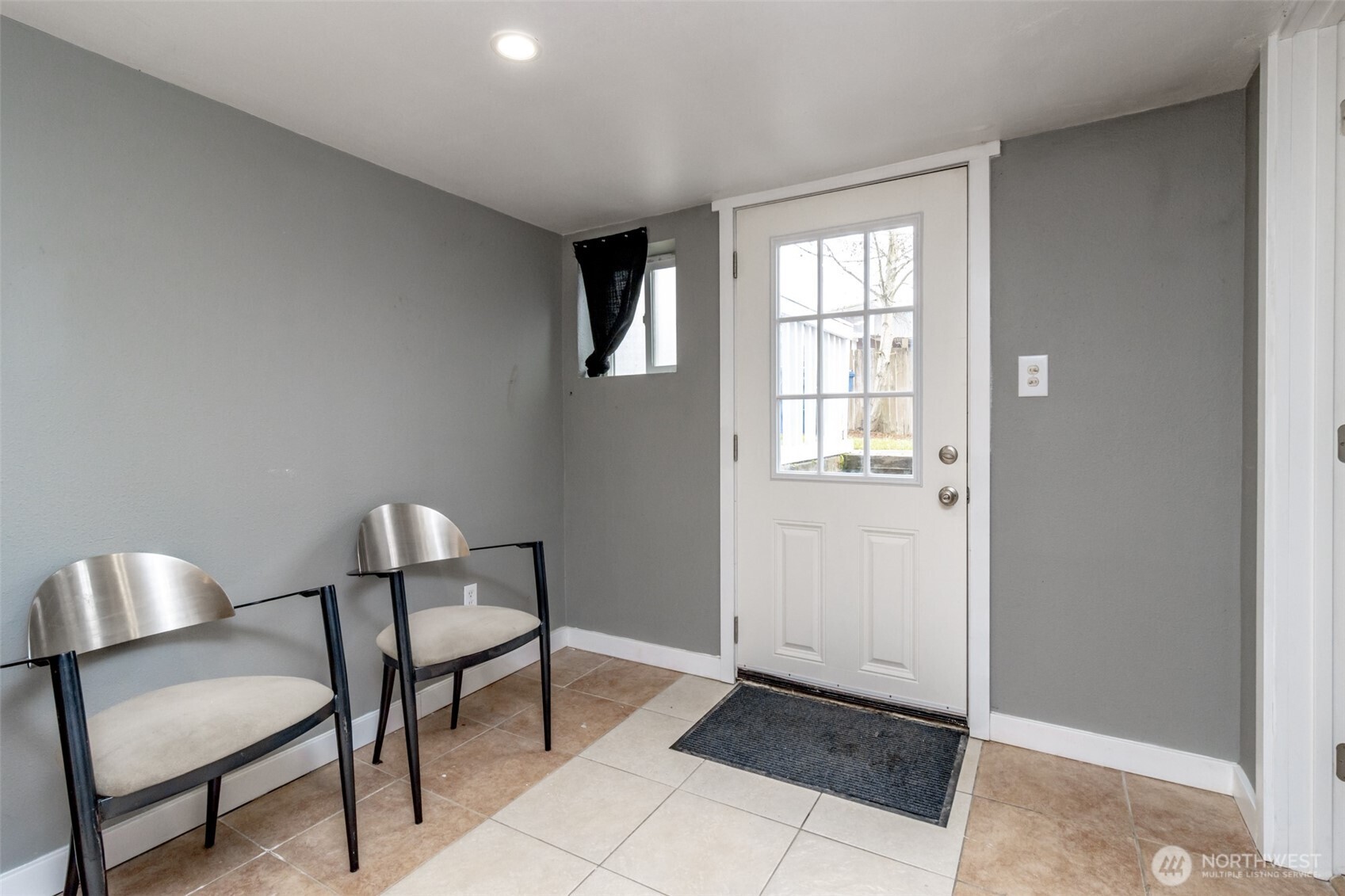 10033 Des Moines Memorial Drive Property Photo 27