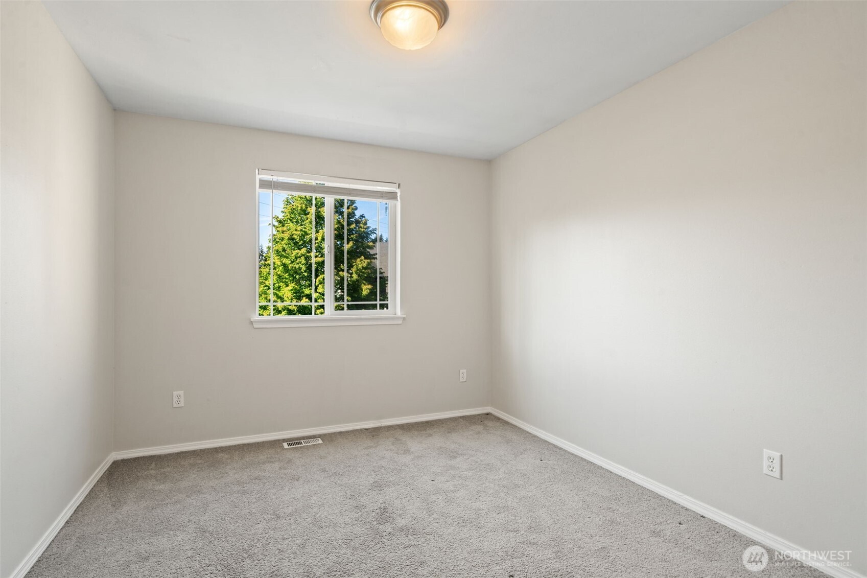 6602 159th Street Property Photo 21