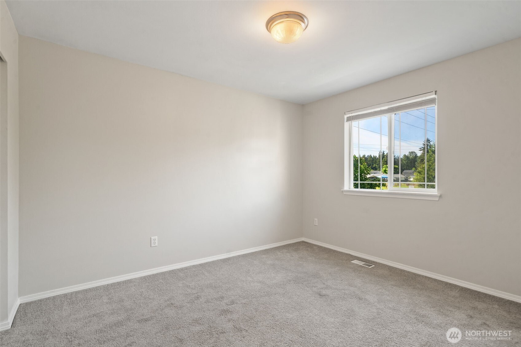 6602 159th Street Property Photo 23