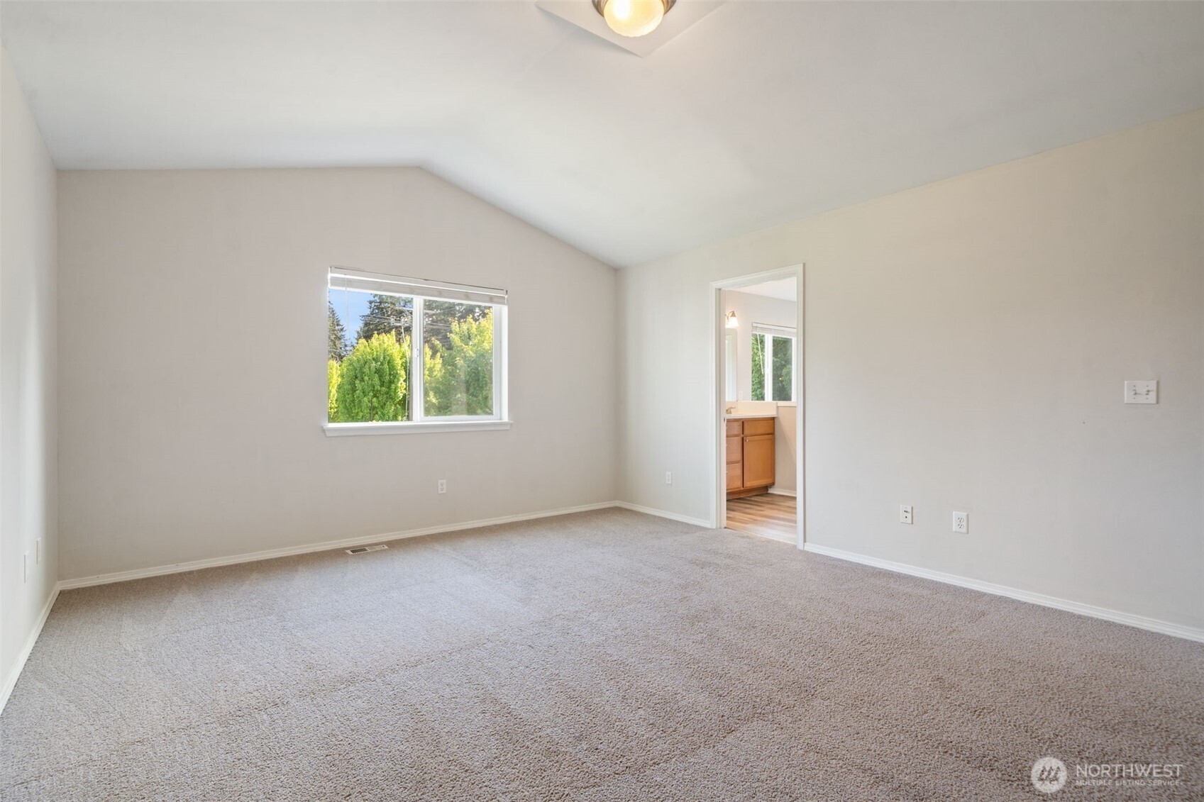 6602 159th Street Property Photo 30