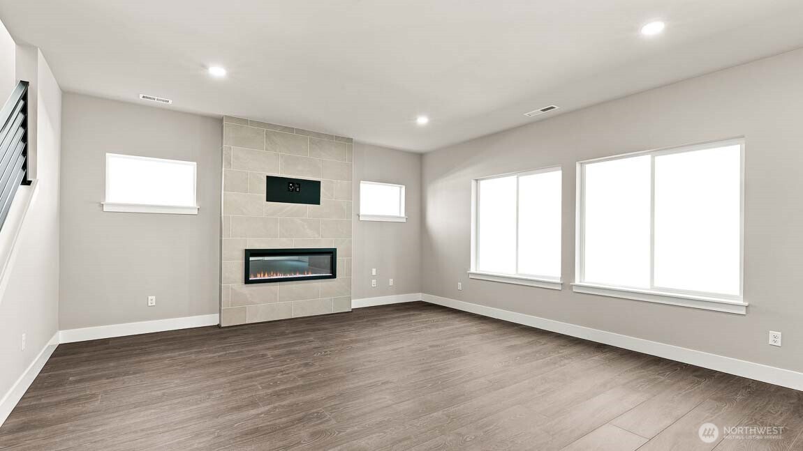 5313 91st Way Property Photo 5