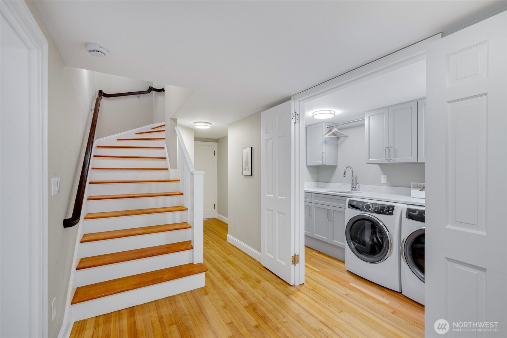 700 Mcgilvra Boulevard Property Photo 28
