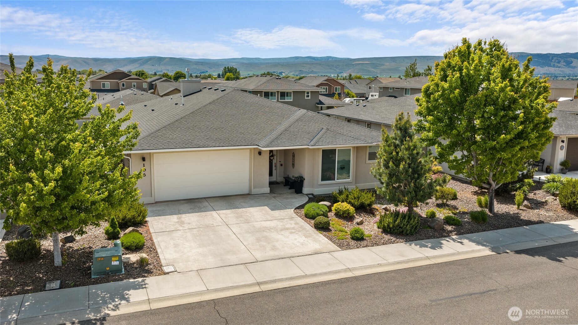 106 E Chason Property Photo 1
