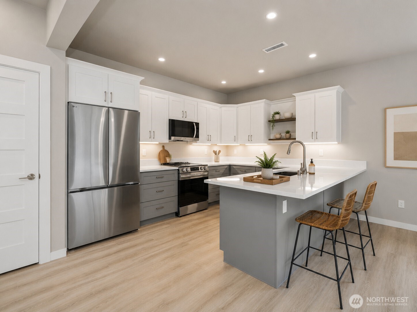 4132 Lakeview Avenue Property Photo 6