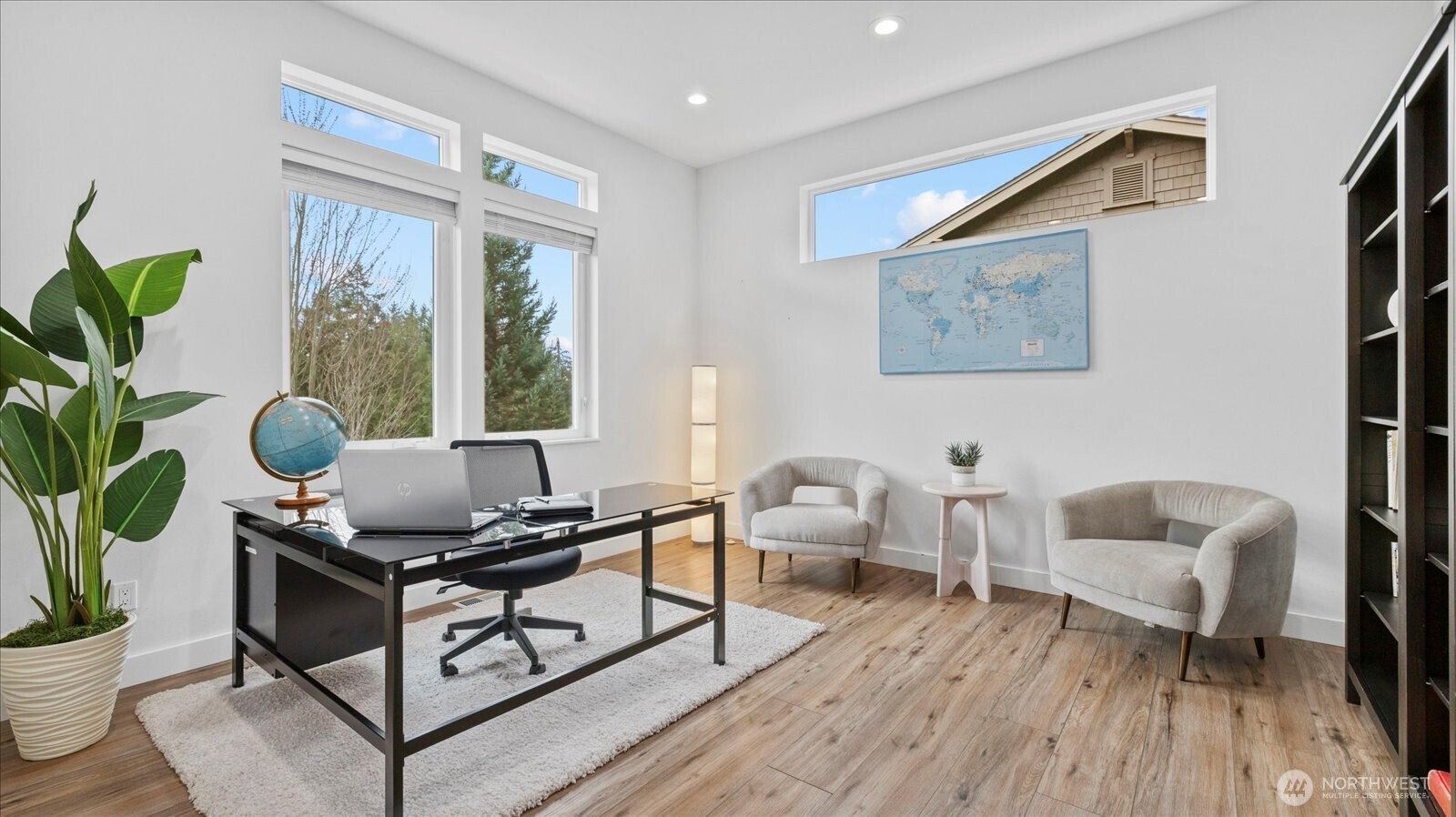 17123 69th Place Property Photo 10