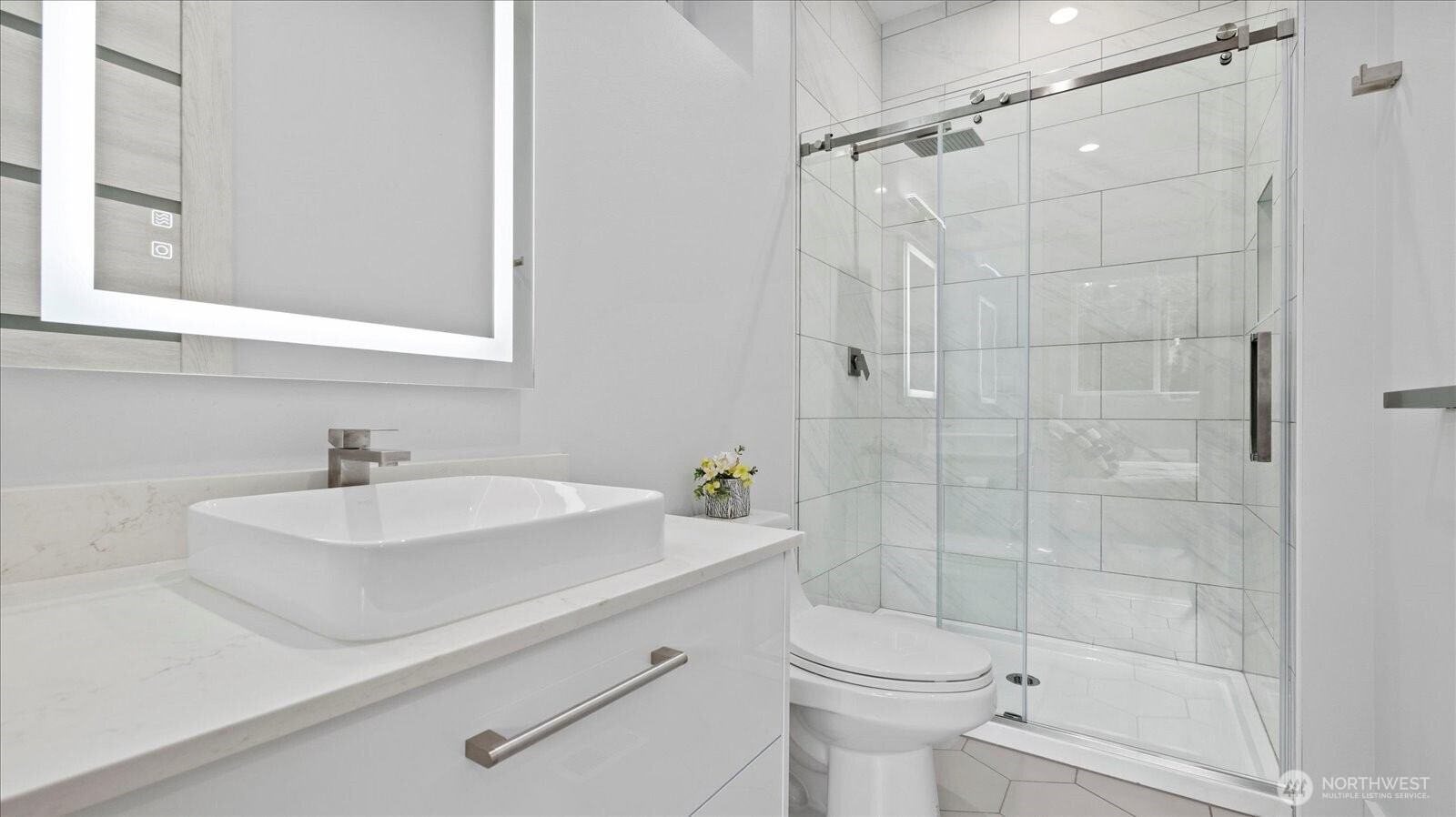 17123 69th Place Property Photo 13