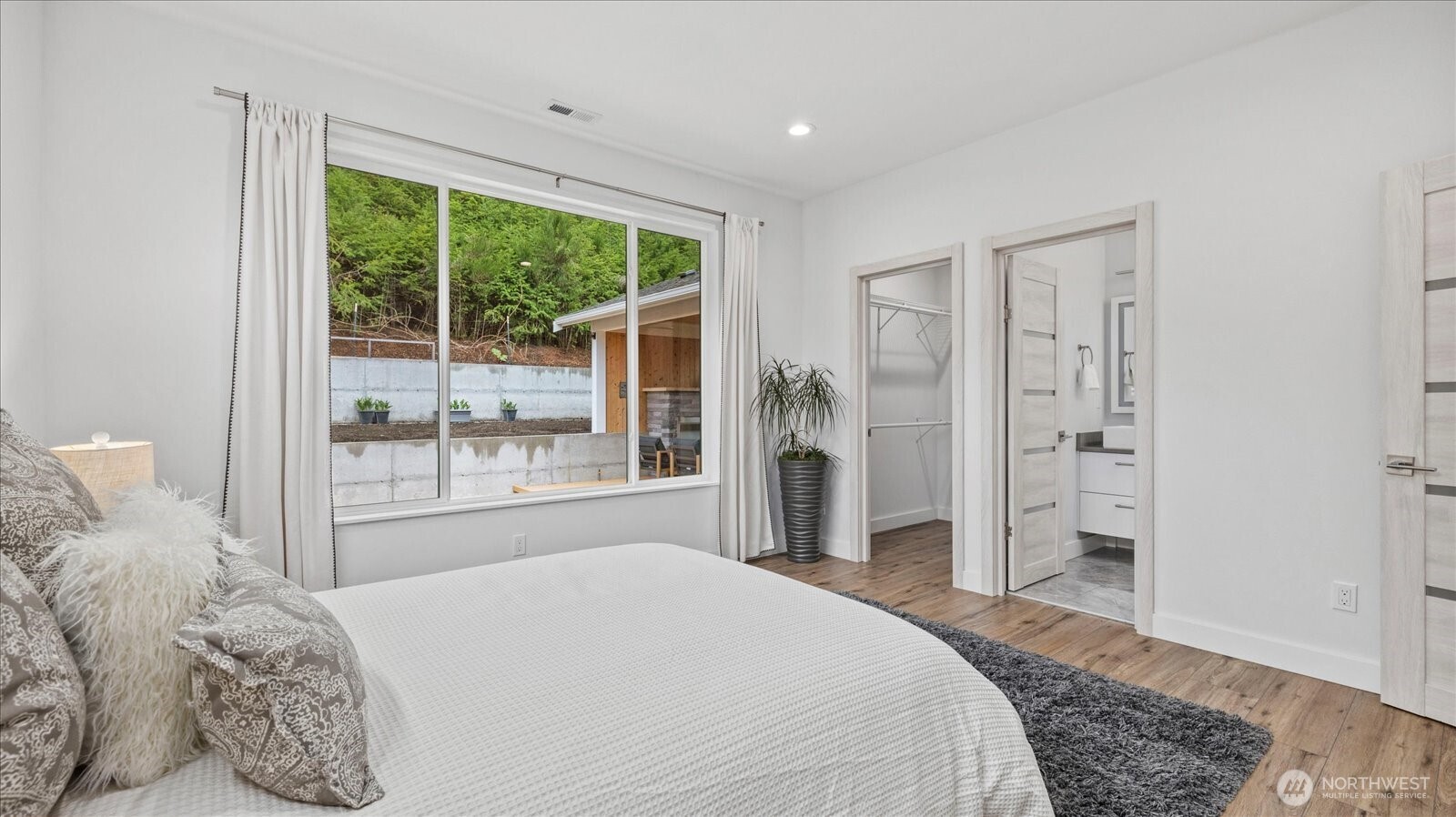 17123 69th Place Property Photo 20