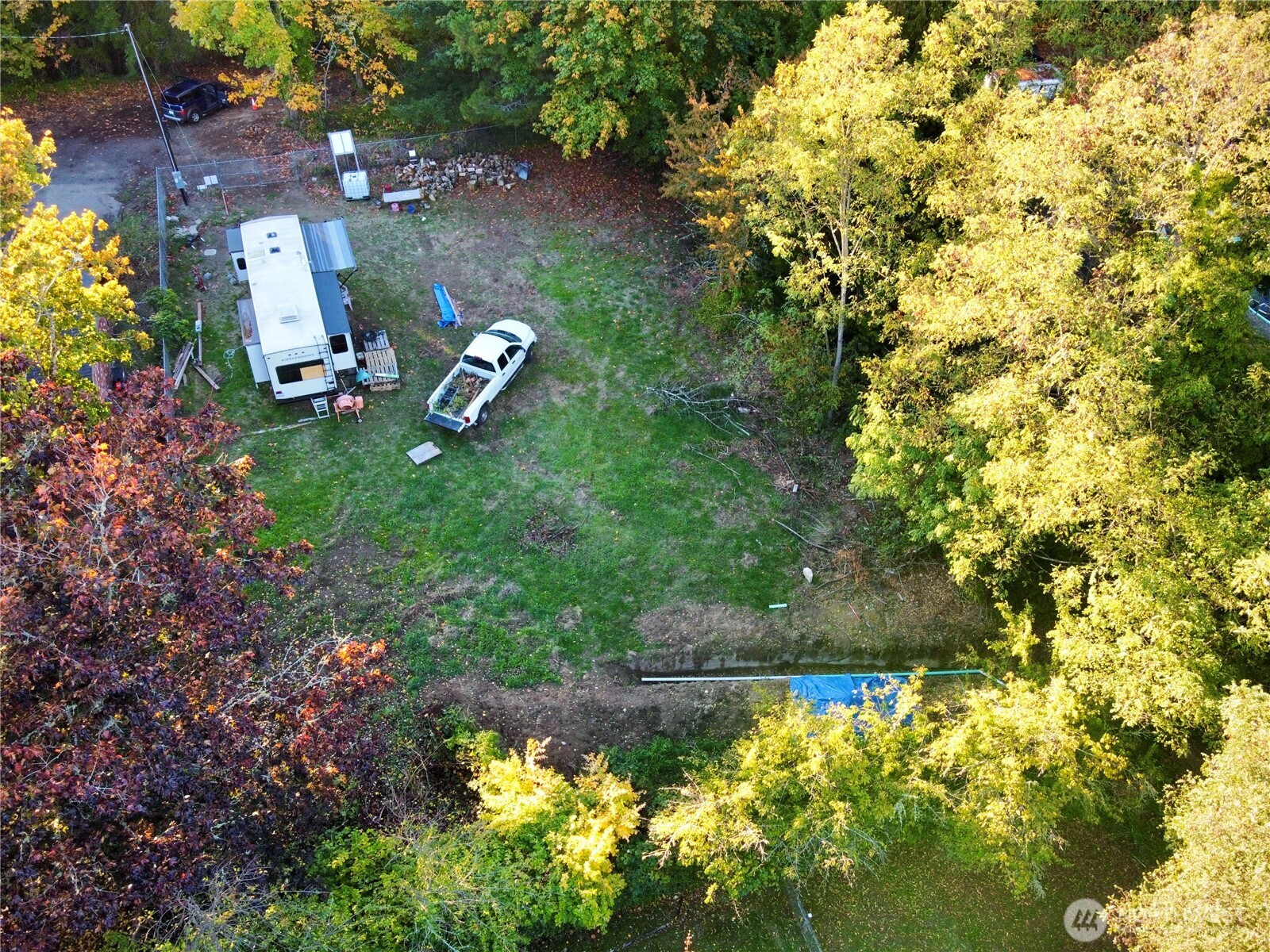 1109 Garrison Avenue Property Photo 8